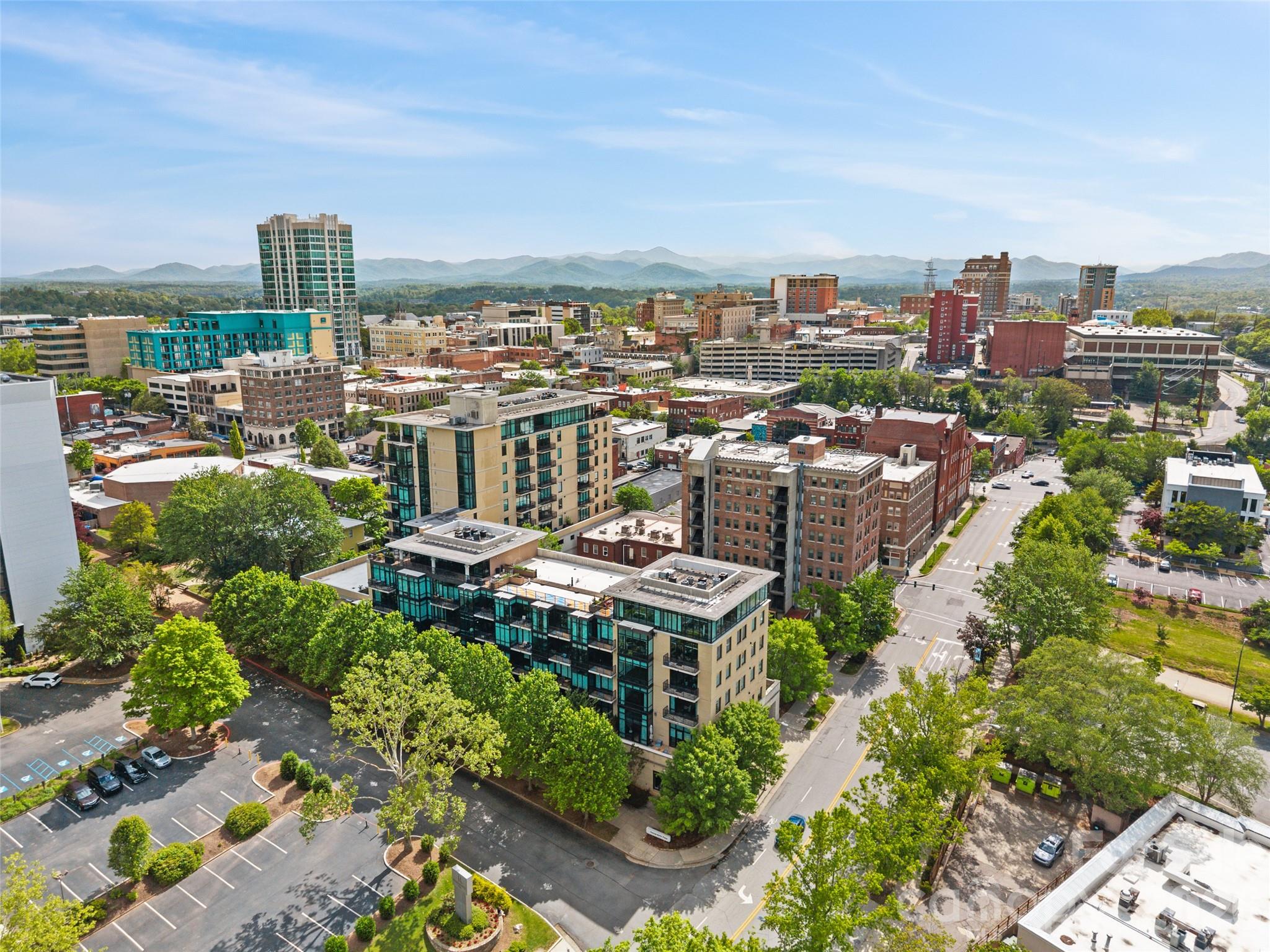 60 North Market - Residential