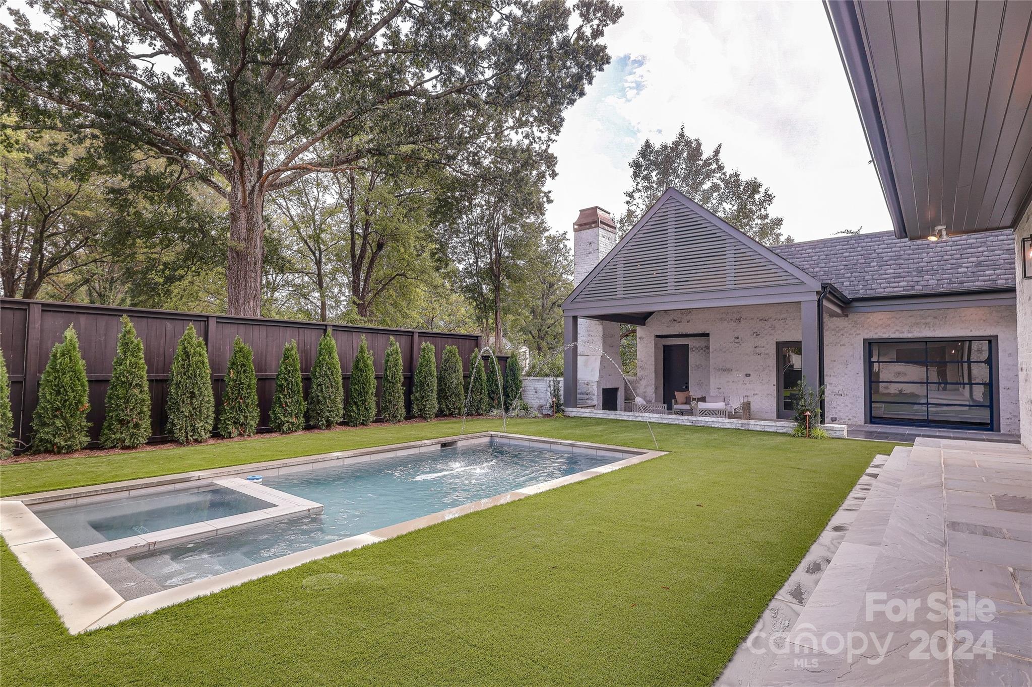 Myers Park - Residential