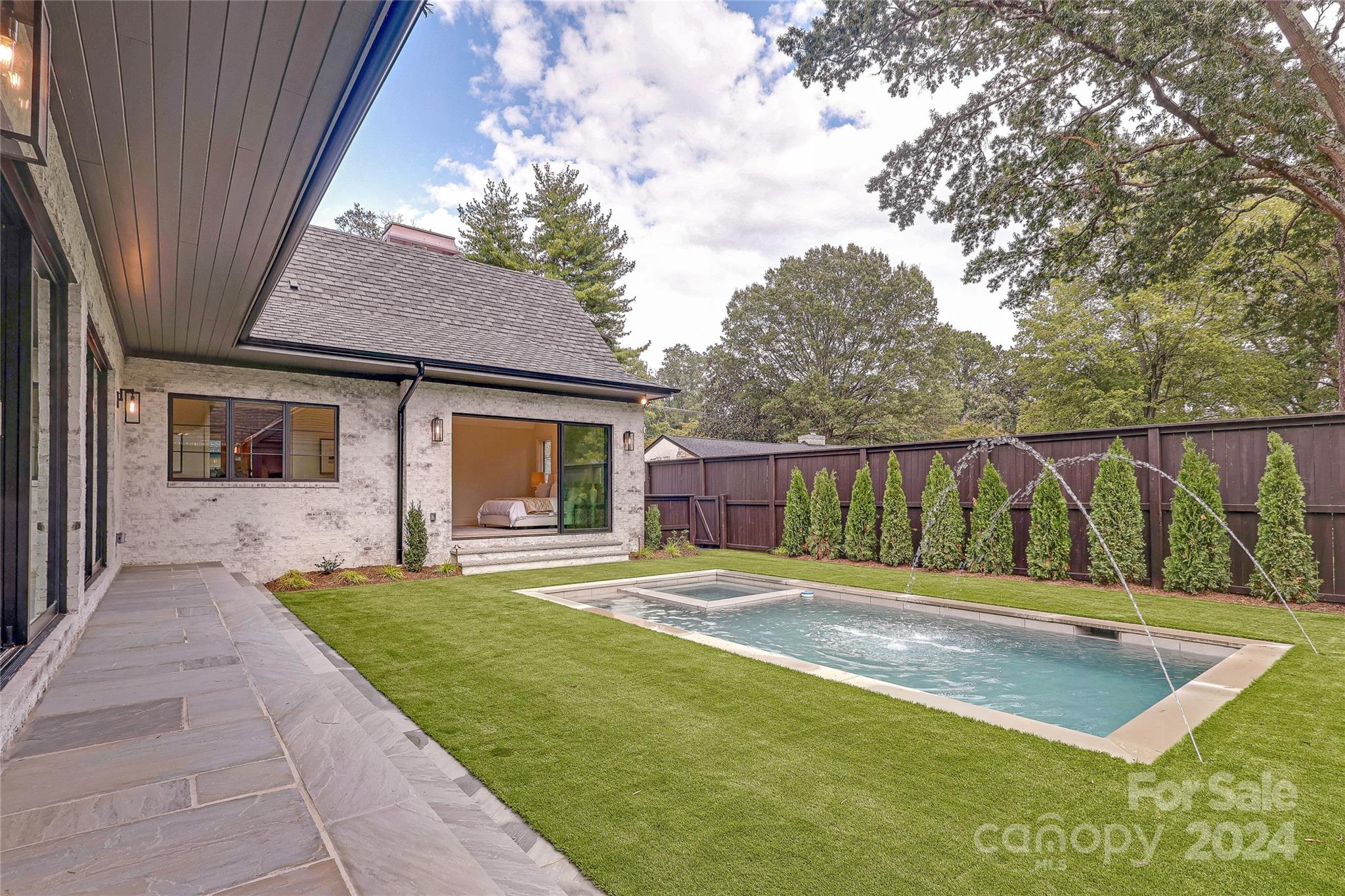 Myers Park - Residential