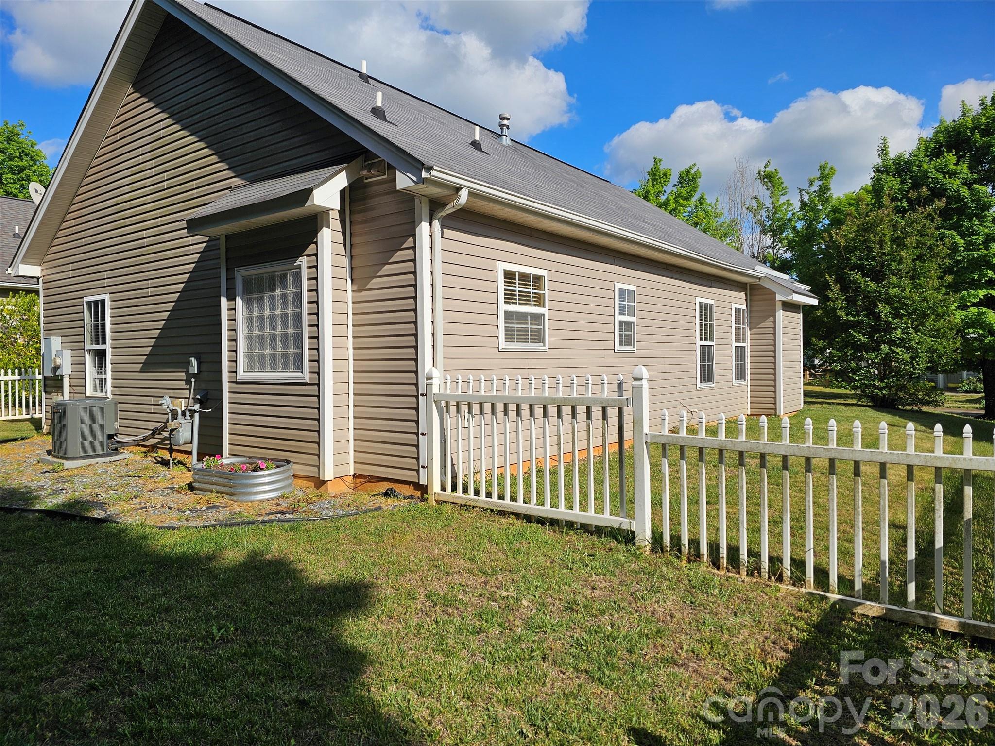 Shelton Ridge - Residential