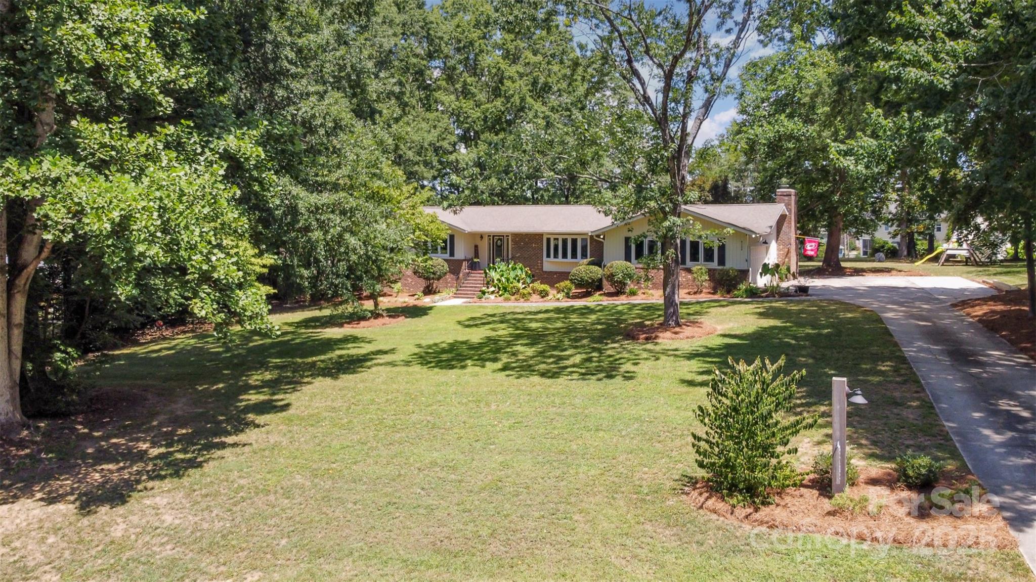 8128 Appaloosa Lane