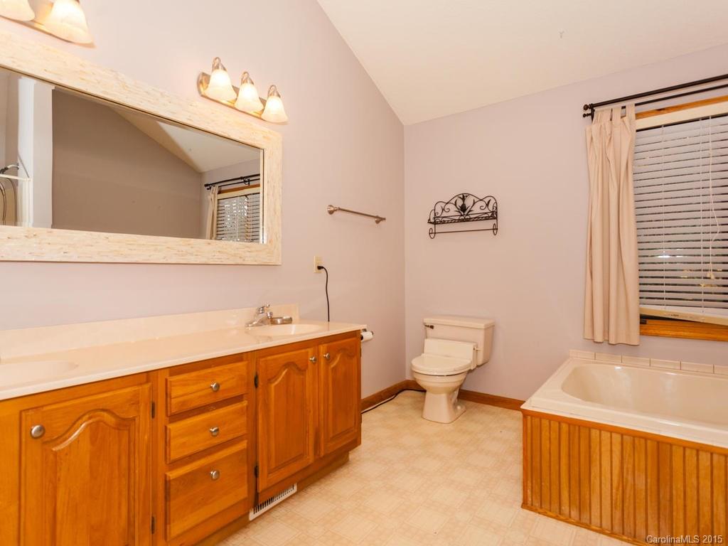 Sequoyah Hills - Residential