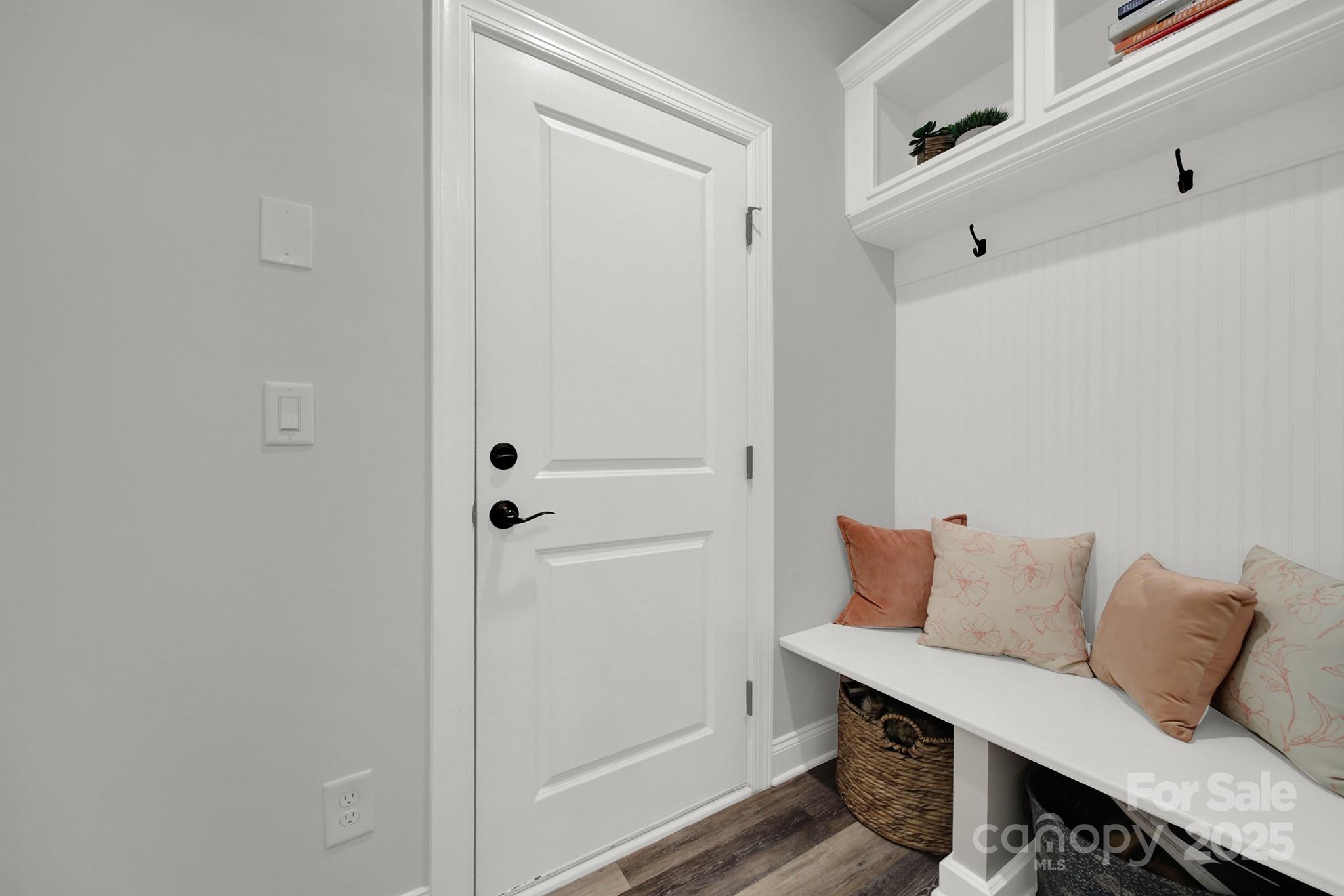 The Manors at Lake Ridge - Residential