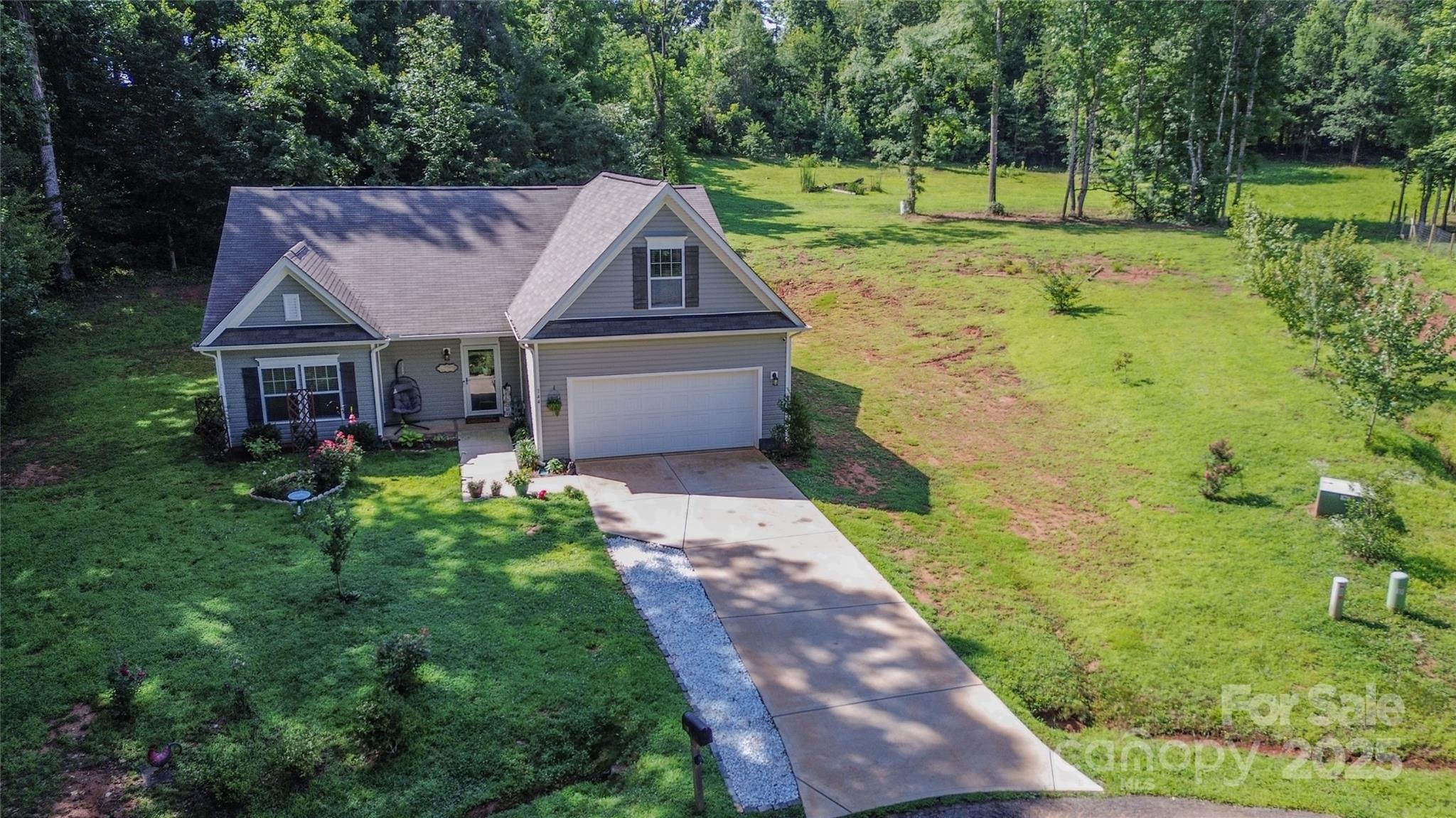 144 Bradford Lane