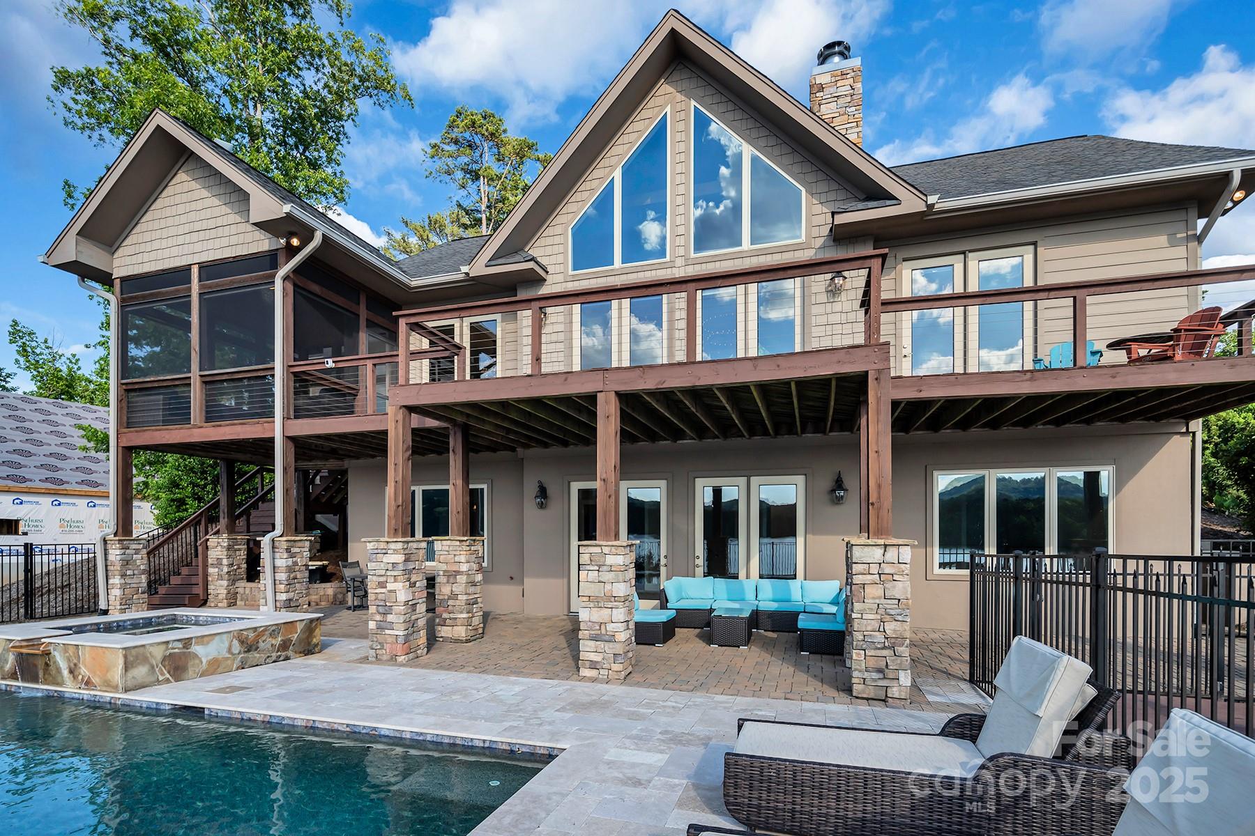 The Ridge on Tillery - Residential