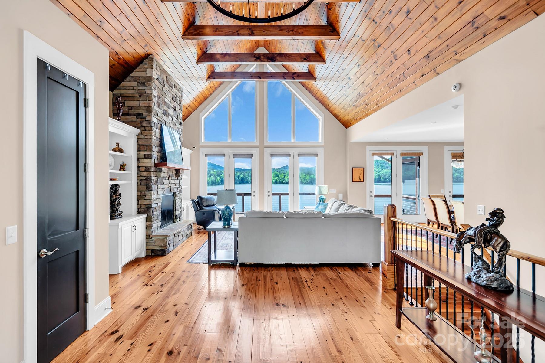 The Ridge on Tillery - Residential