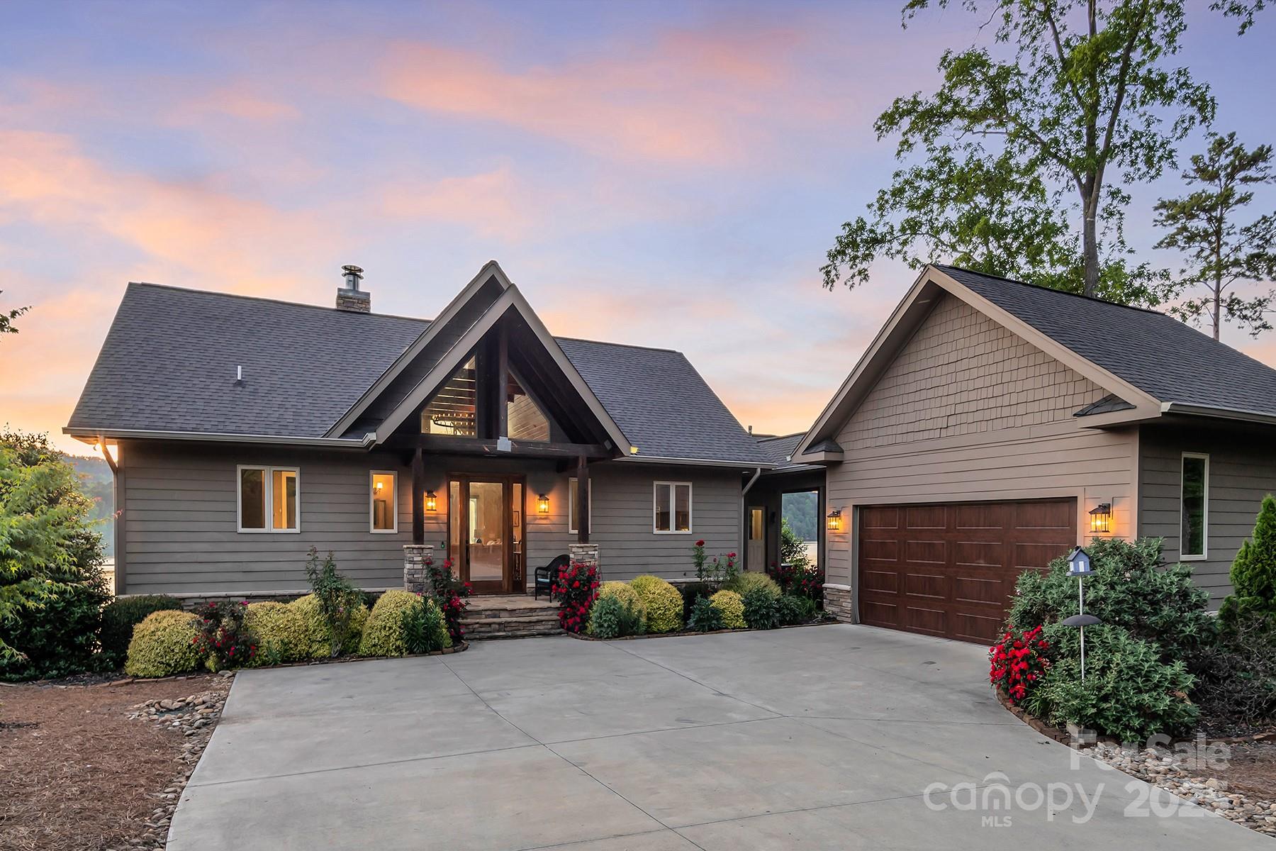 The Ridge on Tillery - Residential