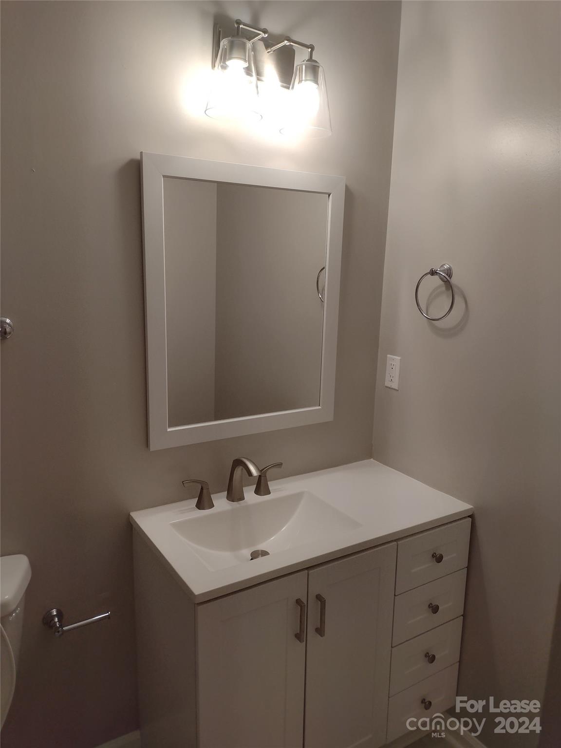 Mcalpine Woods - Residential Lease