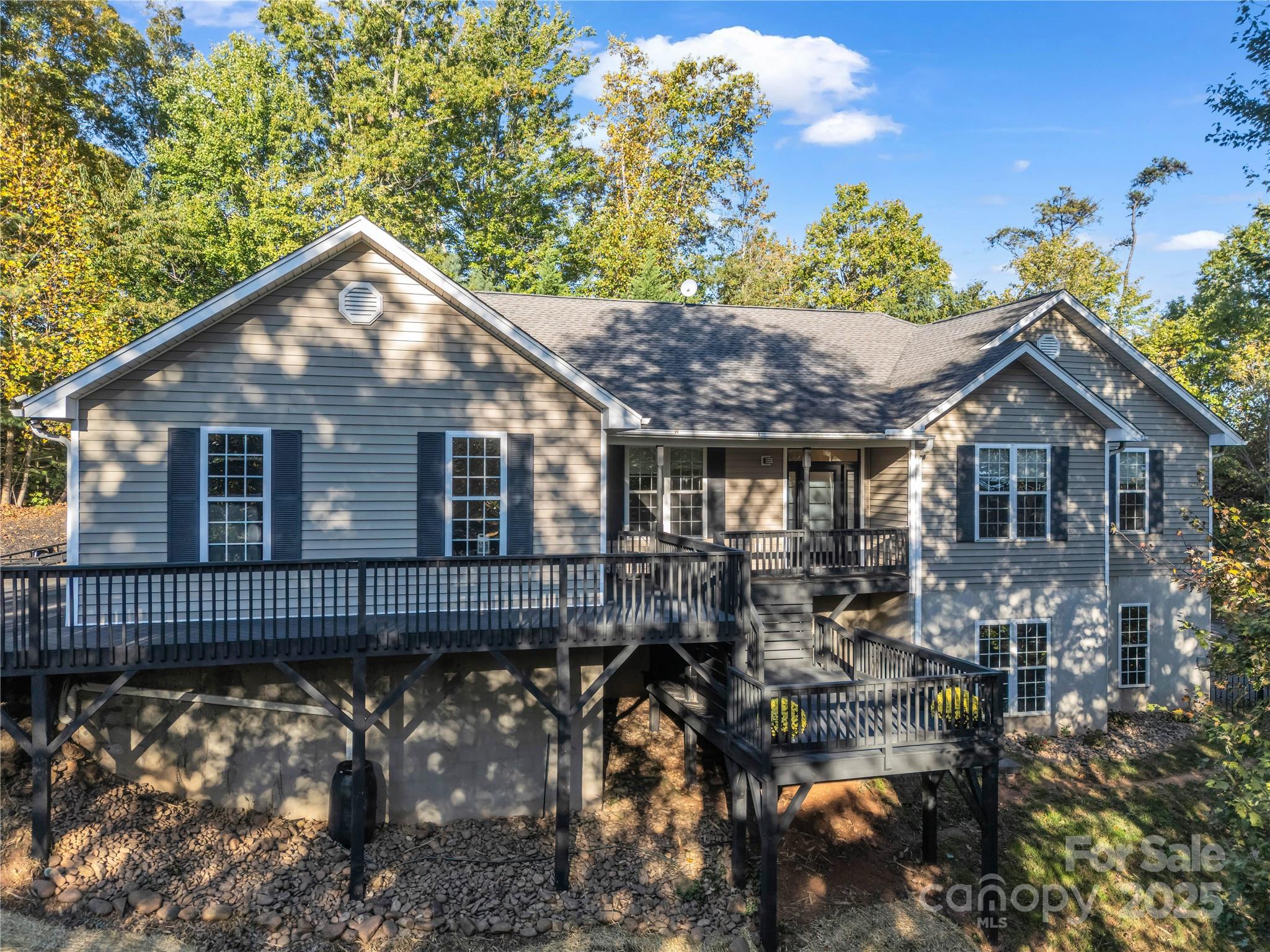 7 Shannon Lane