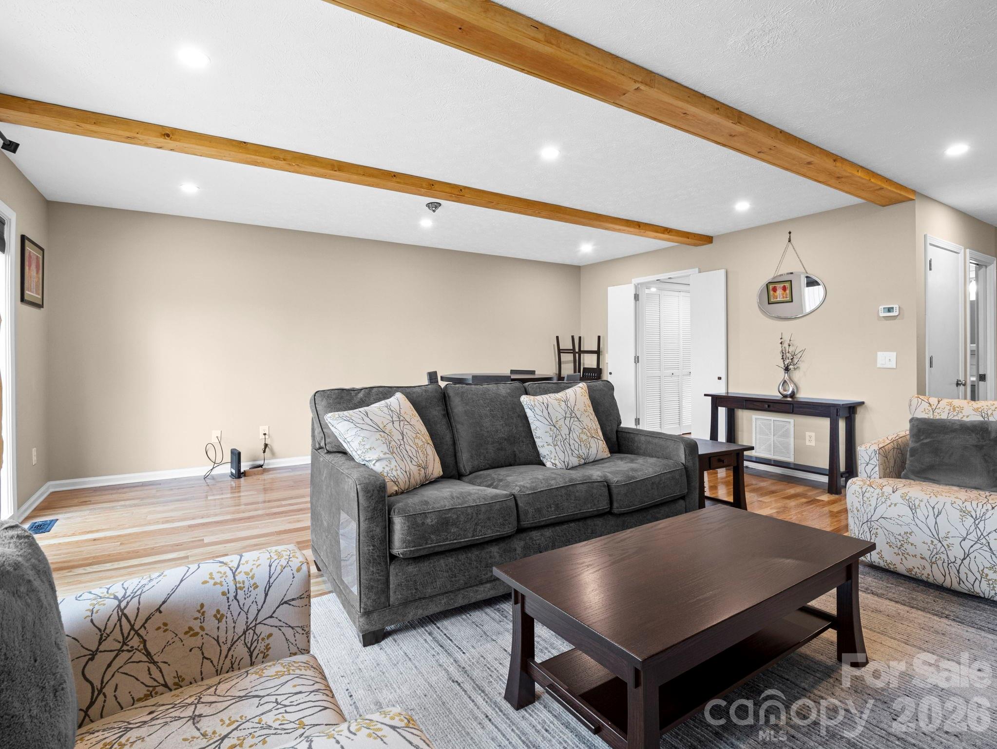 Laurelwood - Residential