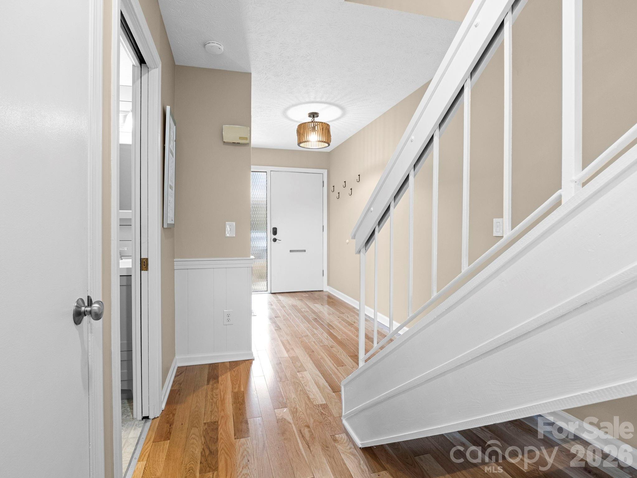 Laurelwood - Residential