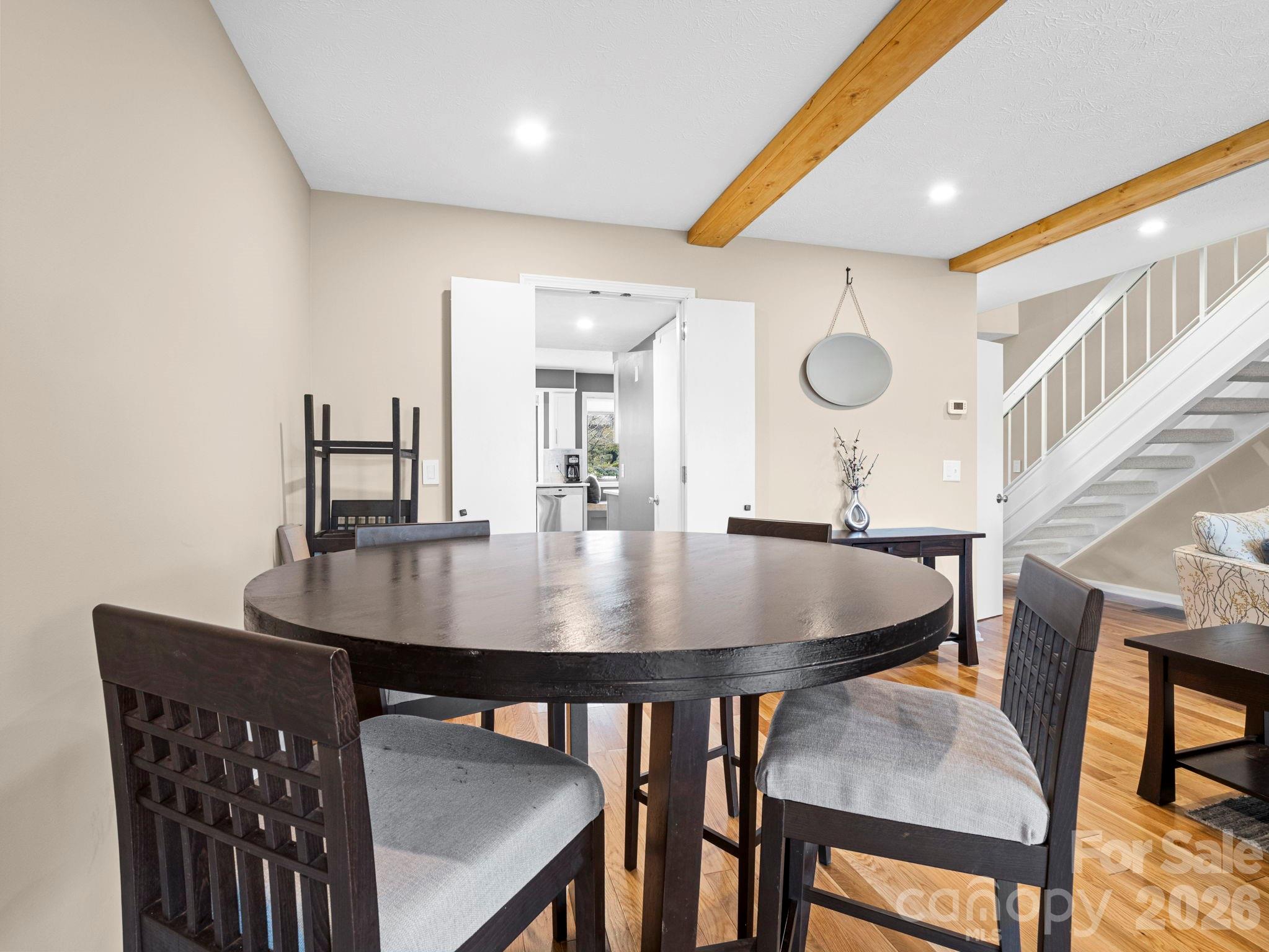 Laurelwood - Residential