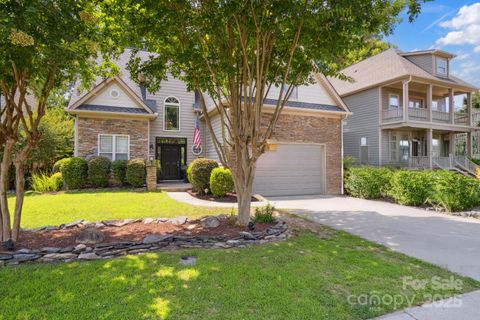 Photo of 4121 Cedar Point Avenue, Matthews, NC 28104 (MLS # 4265176)