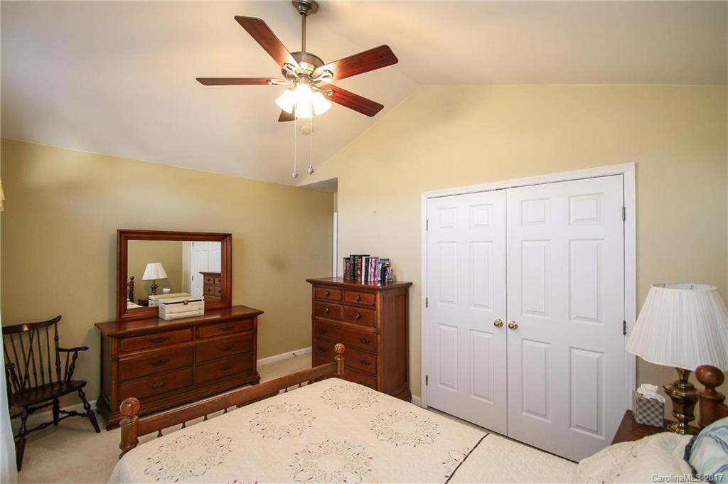 Glen Laurel - Residential