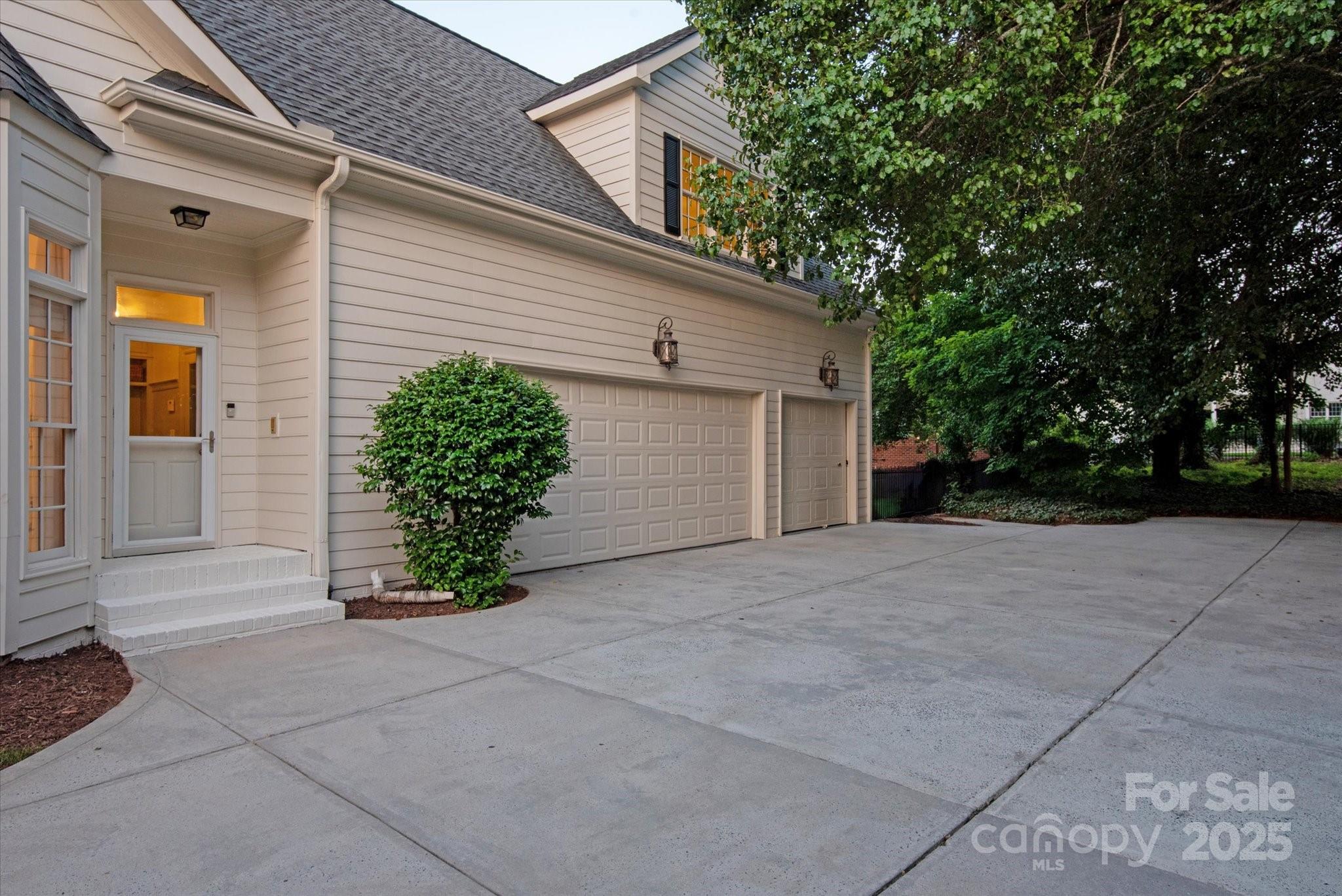 Providence Country Club - Residential