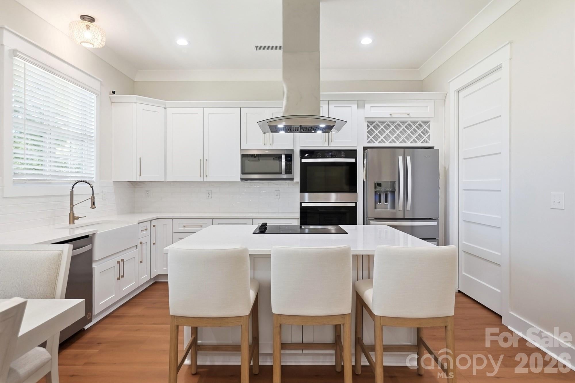 369 Sunderland Road