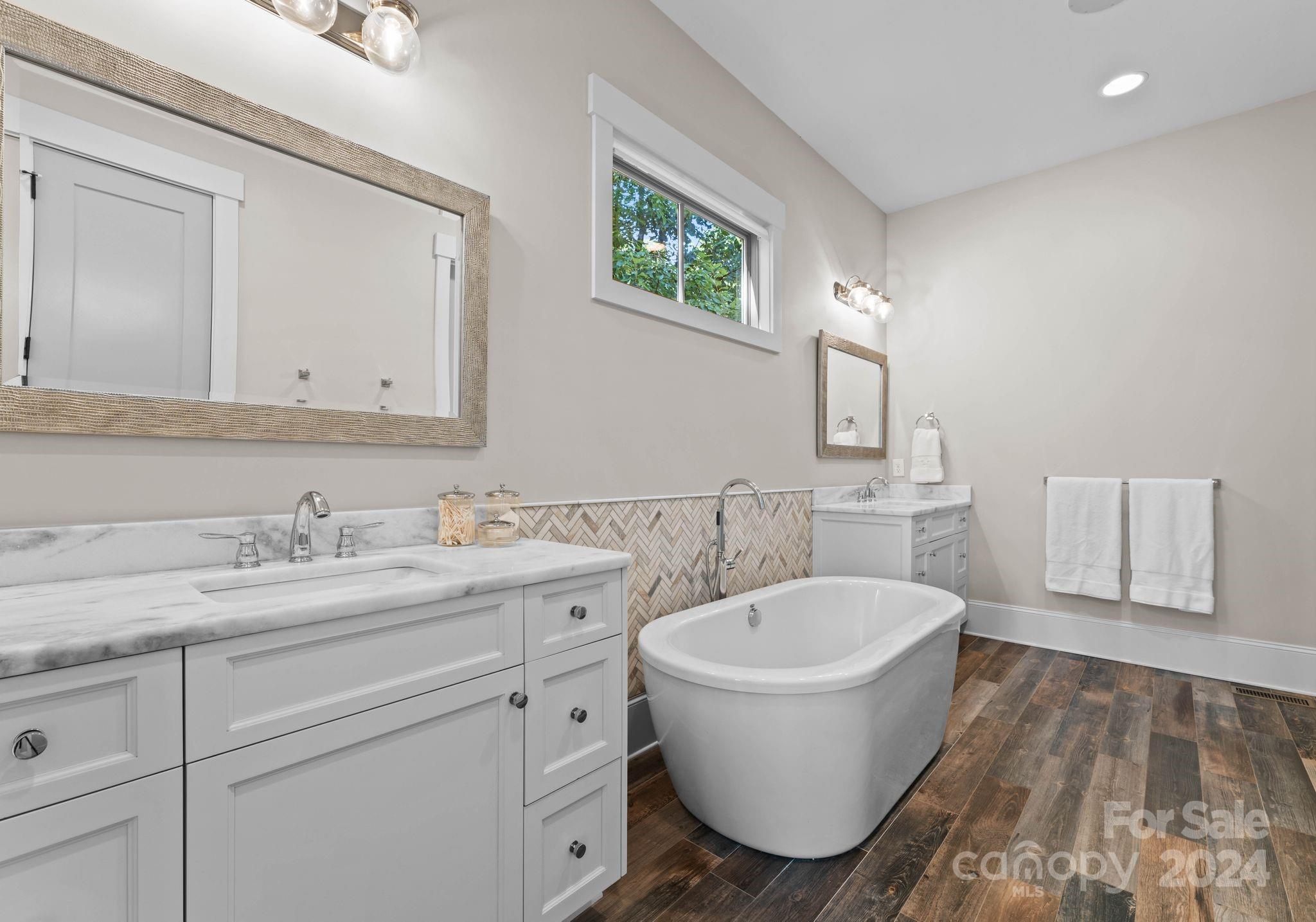 Mountain View Beach - Residential