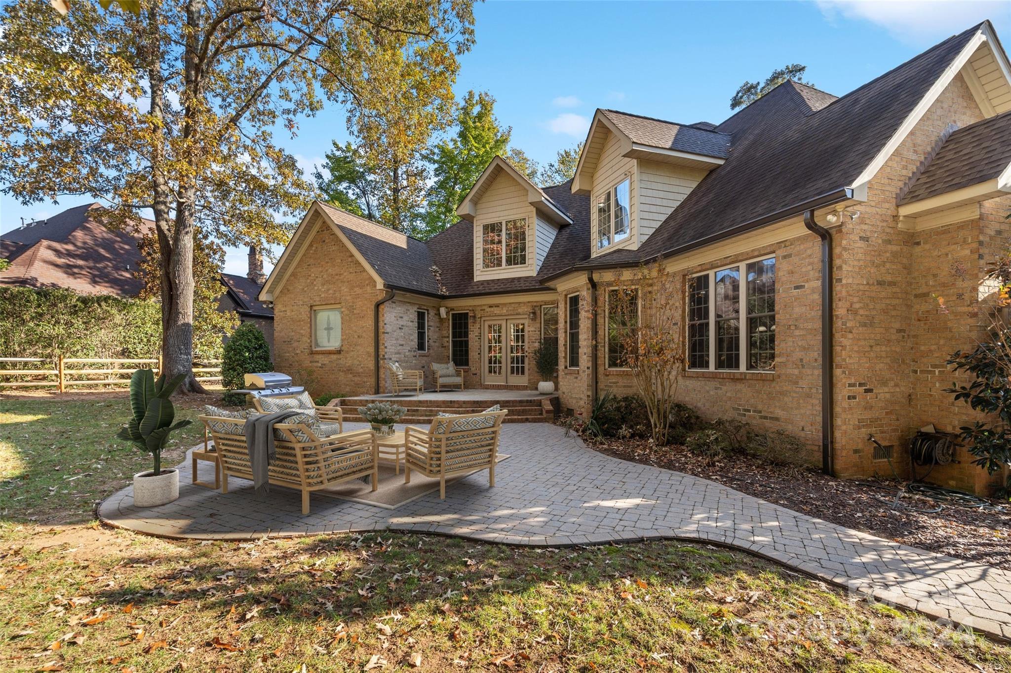 Sunset Ridge - Residential