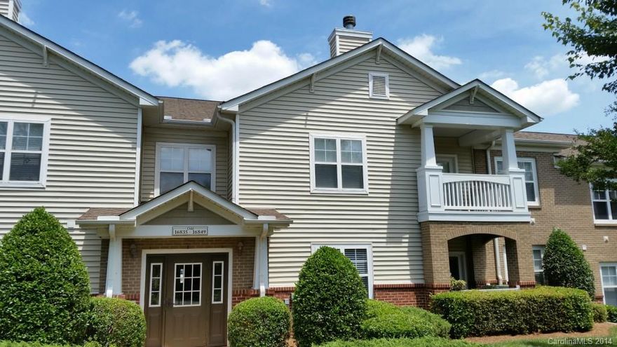 HUGE PRICE REDUCTION!! Beautiful 2 BR condo with Office! New BEAUTIFUL wood floors! Large bright living room with Fireplace! Vaulted Ceilings! Lovely covered Porch! Great size bedrooms! Master Bedroom with huge walk in closet! Community with Swimming Pool! Fantastic location, just steps from the Greenway to Birkdale!  Desirable schools! Storage closet on Porch. Must see! Bring an Offer!