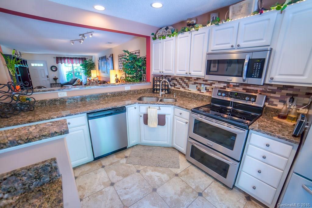 Tyler Woods - Residential