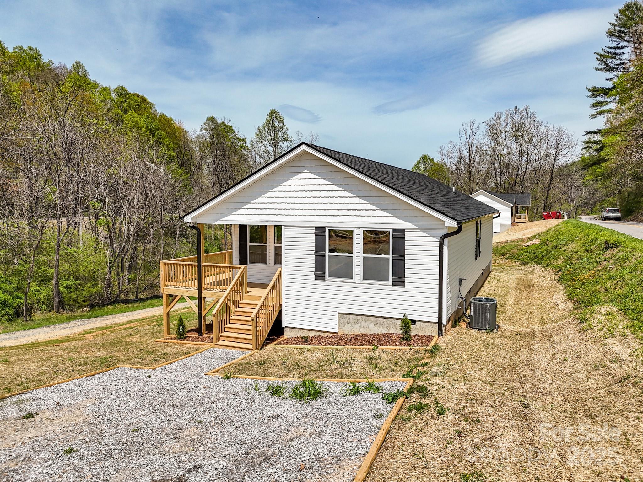 4 Meadows Town Road