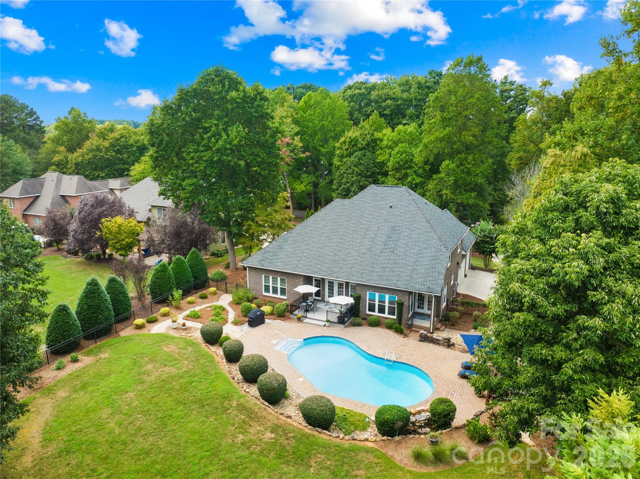 334 Riverwood Road