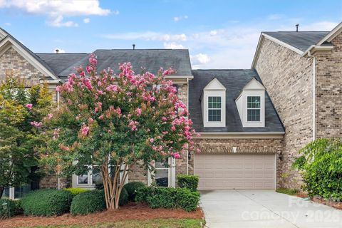 1914 Colony Line Court Charlotte NC 28210