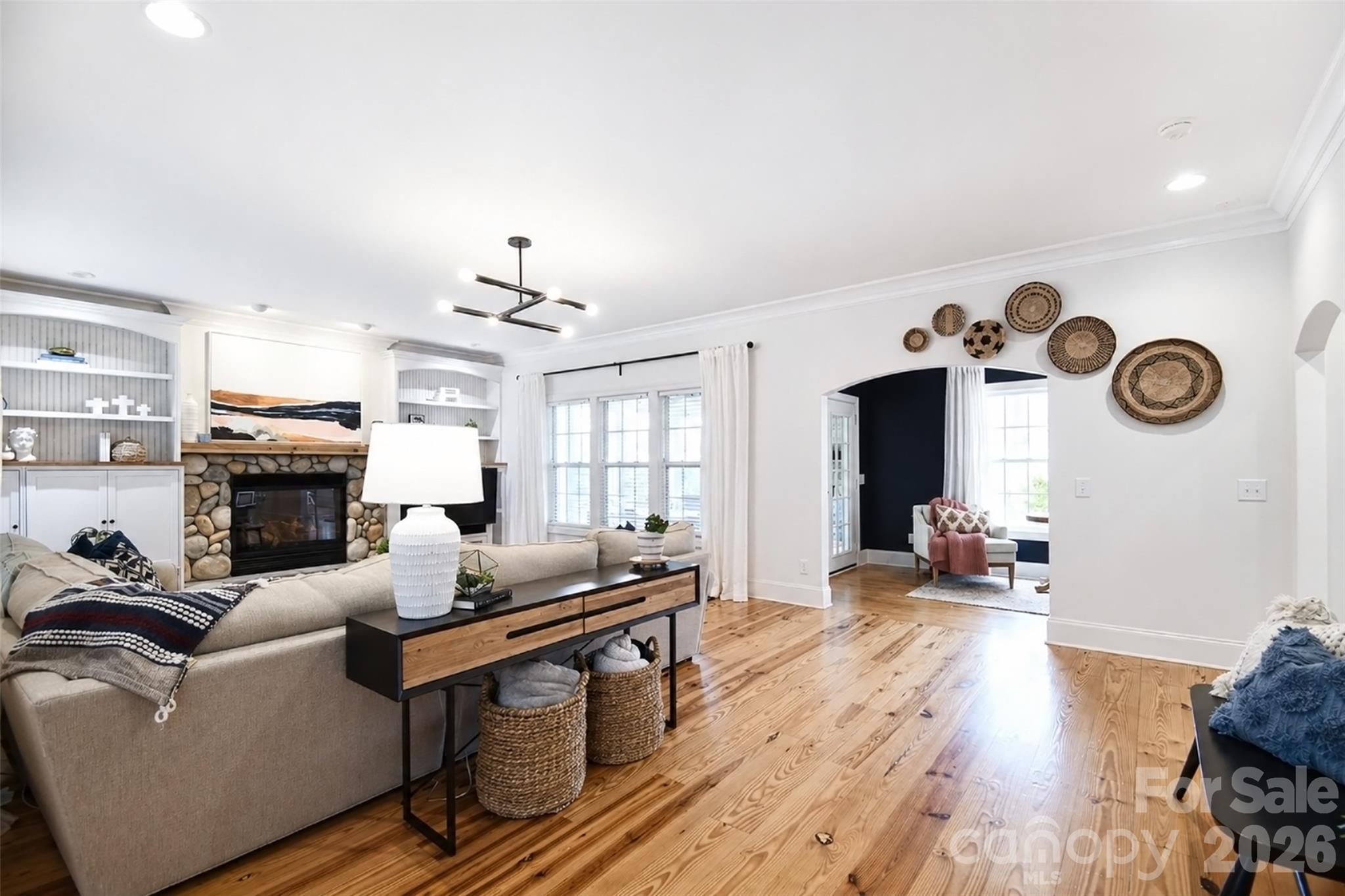 Carolando - Residential