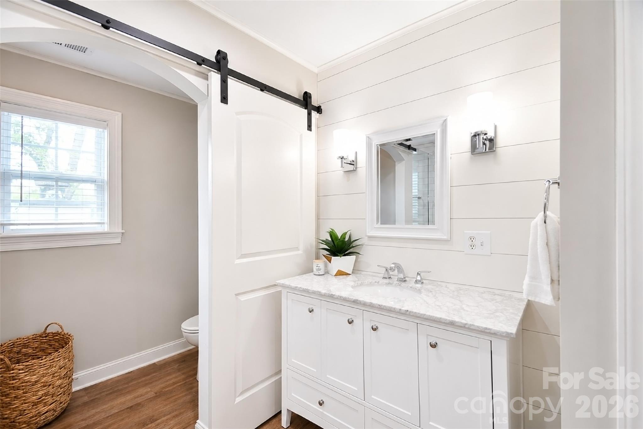 Carolando - Residential