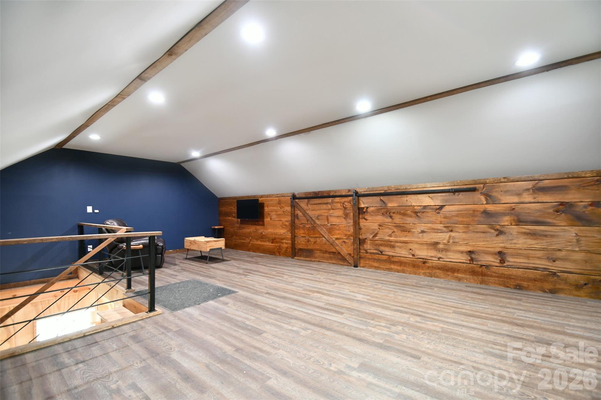Carolando - Residential