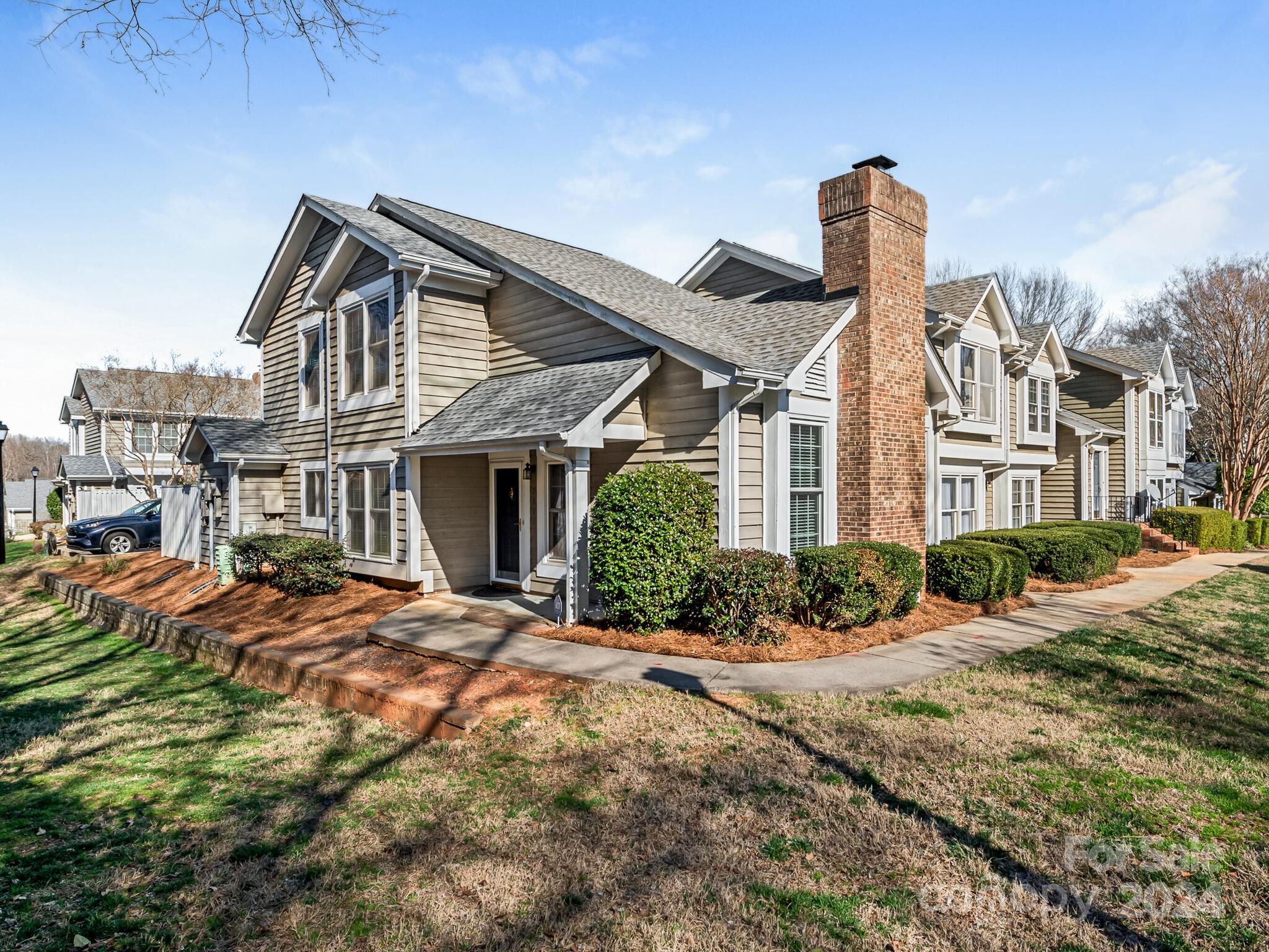 The Gates at Quail Hollow - Residential