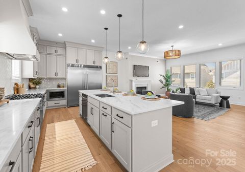 4207 Walker Road Charlotte NC 28211