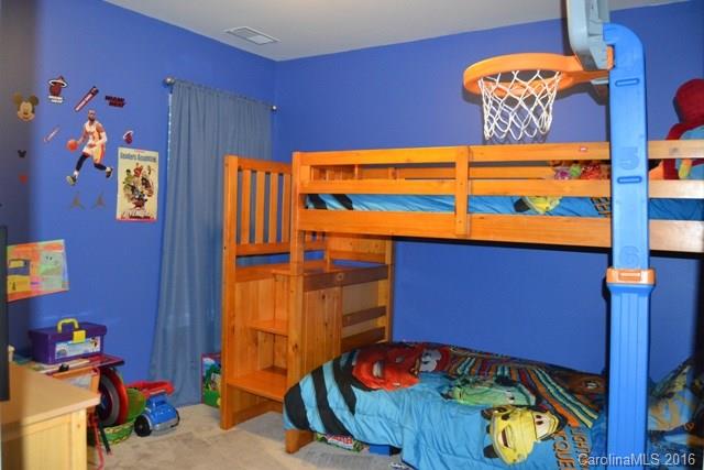 Longview Oaks - Residential