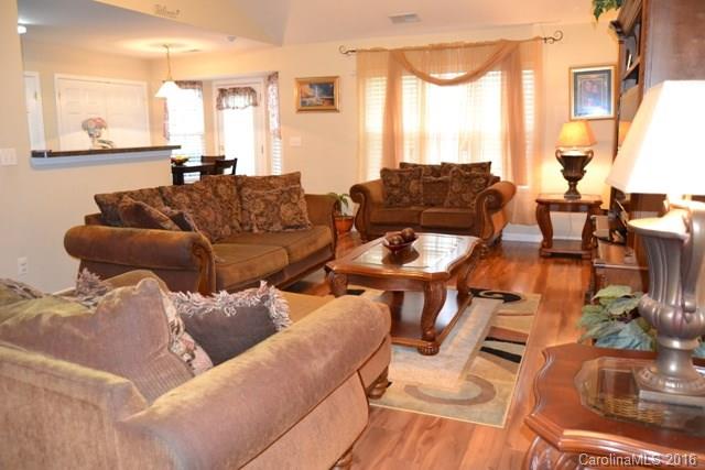 Longview Oaks - Residential