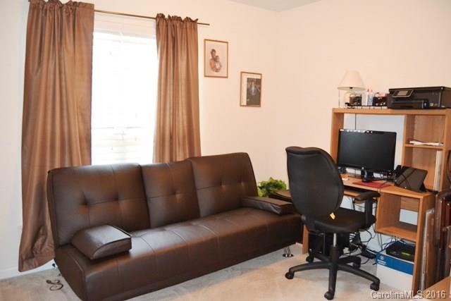 Longview Oaks - Residential