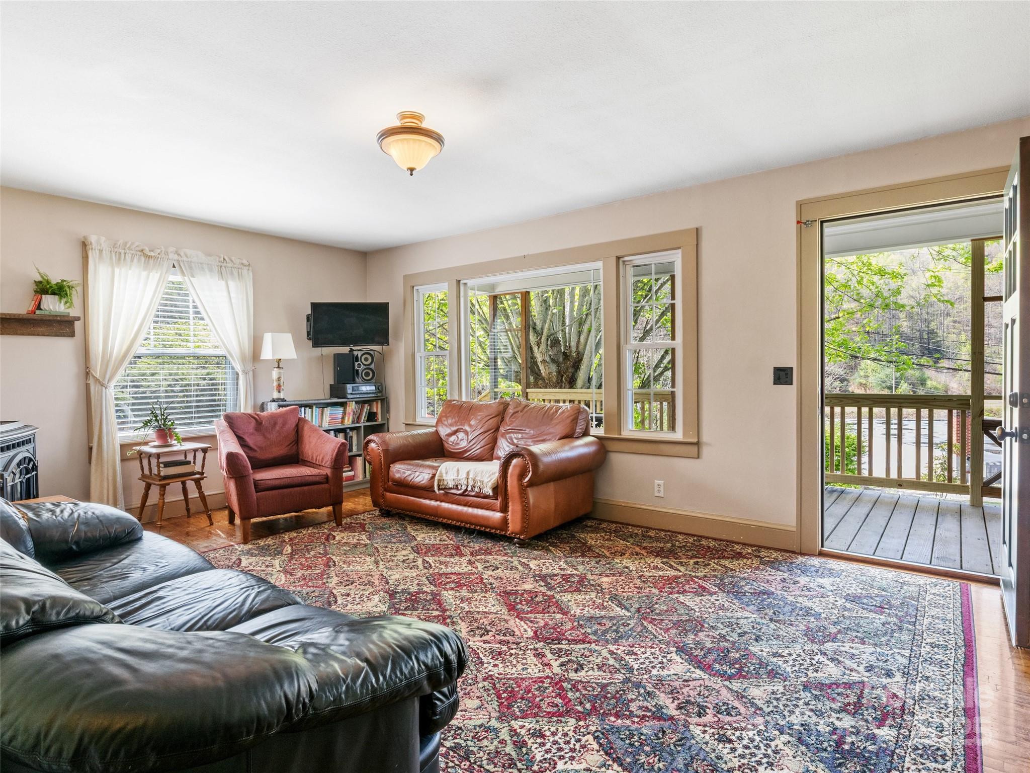 Forest Hills - Residential