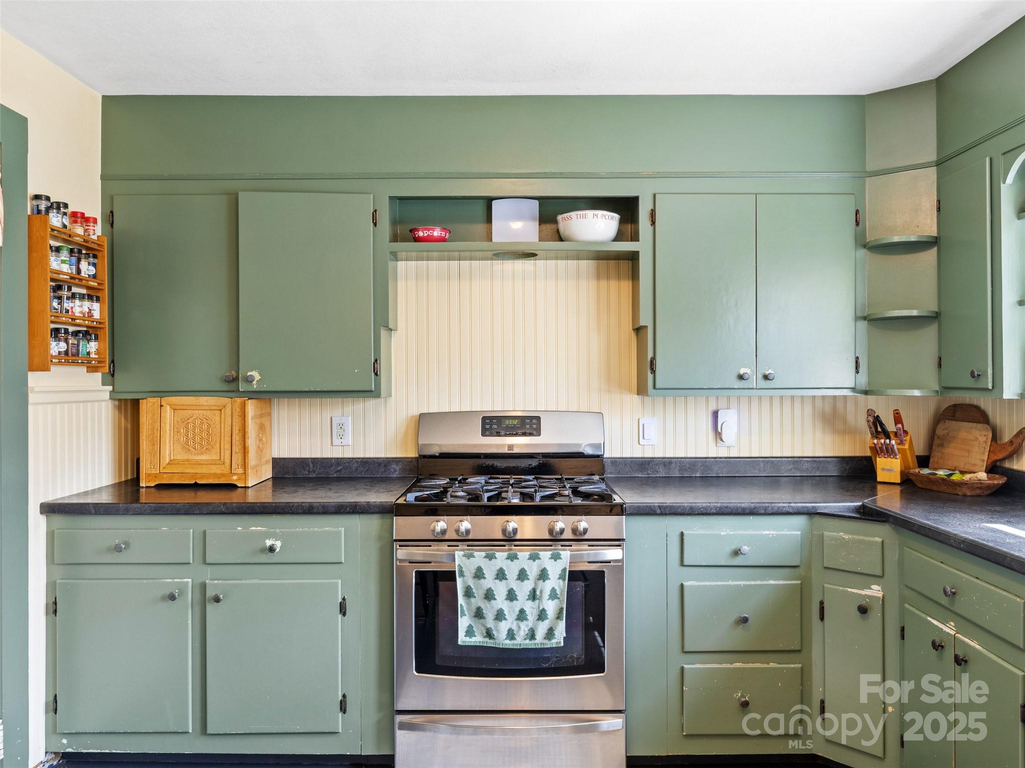 Forest Hills - Residential