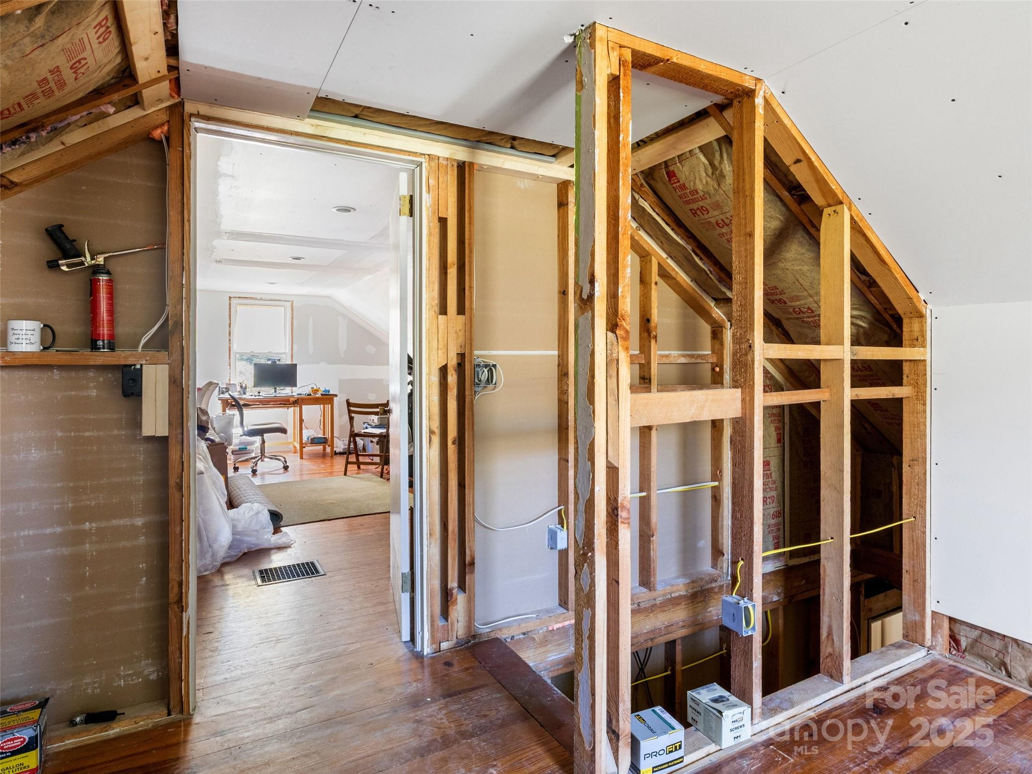 Forest Hills - Residential