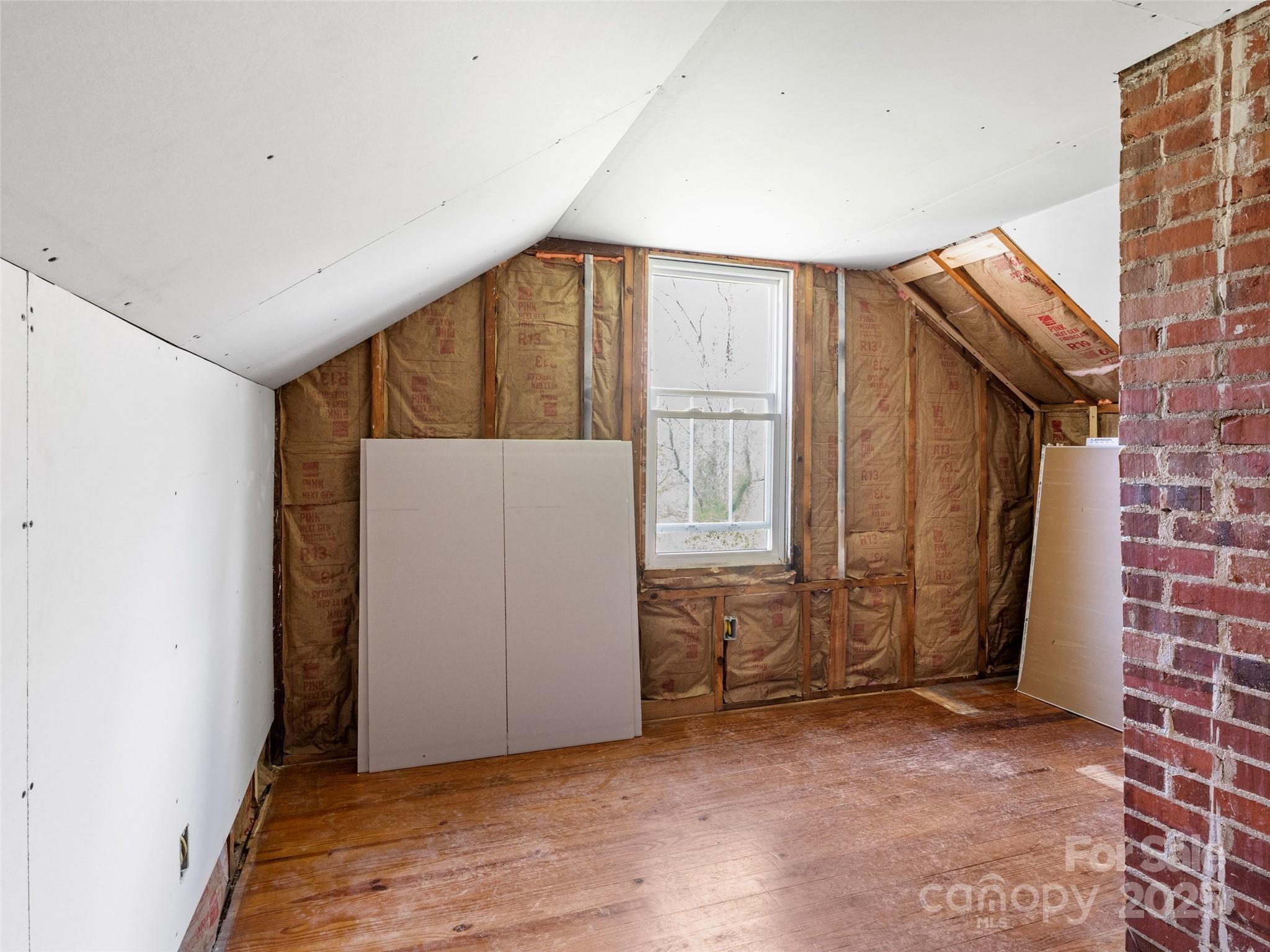 Forest Hills - Residential