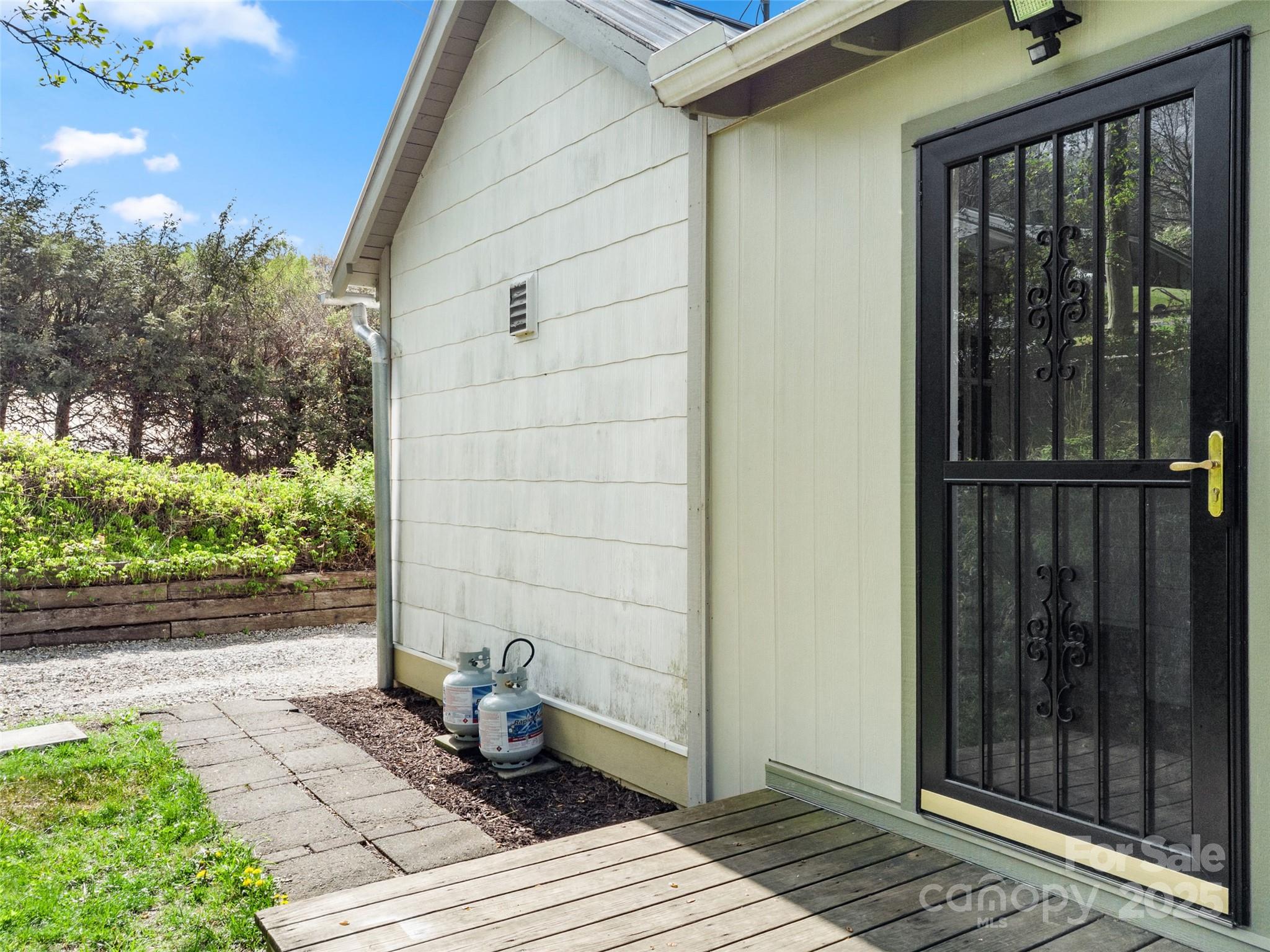 Forest Hills - Residential