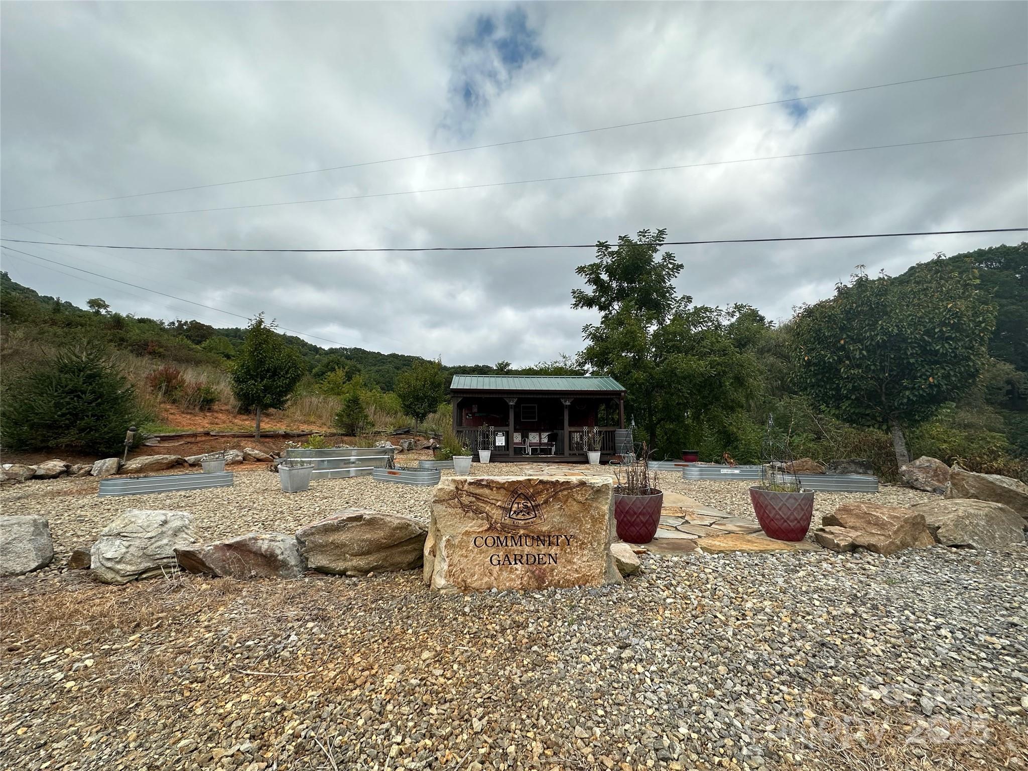 The Summit of Asheville - Land