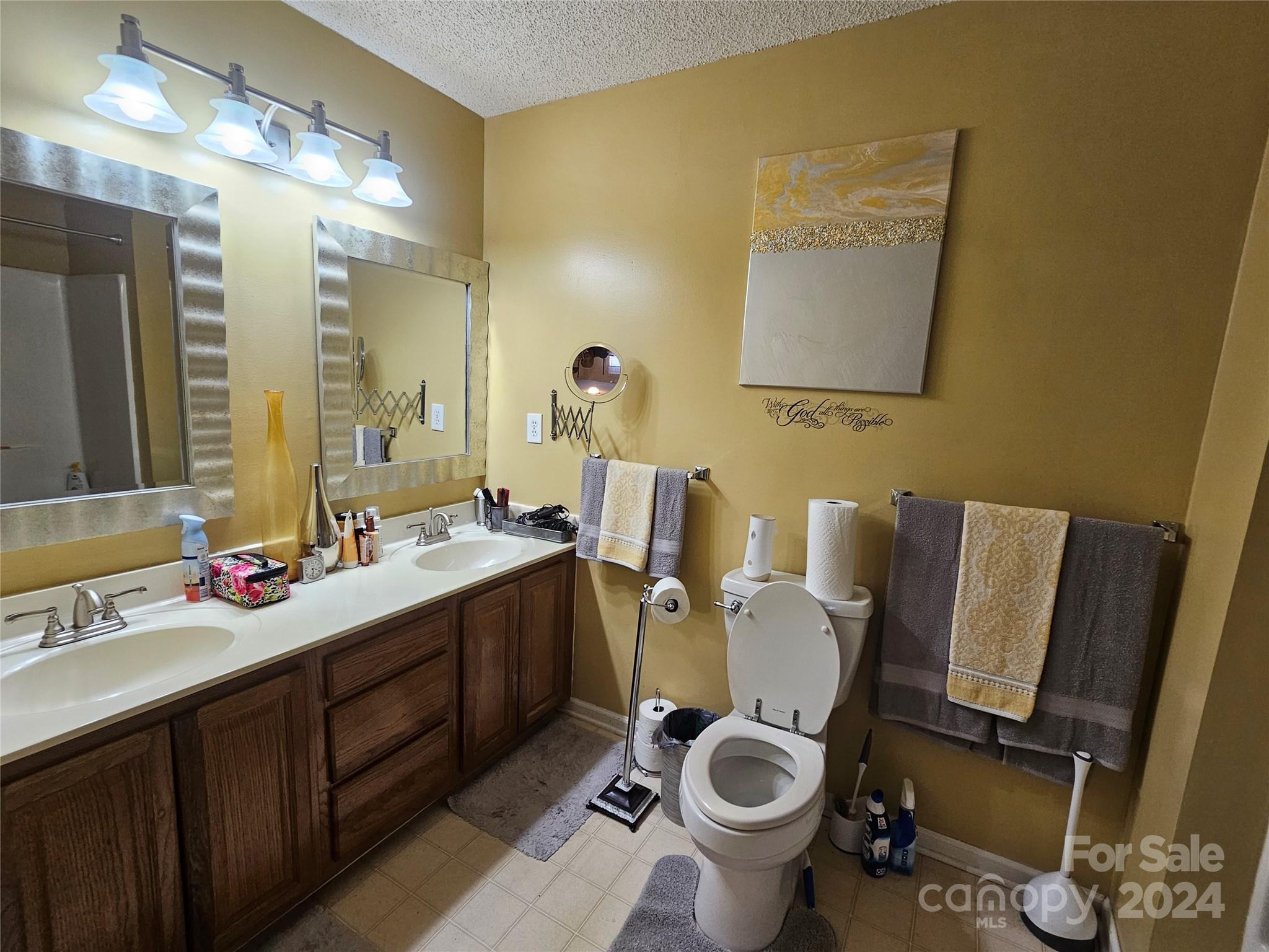 Brentwood Acres - Residential