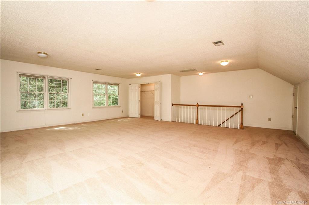 Oakcroft - Residential