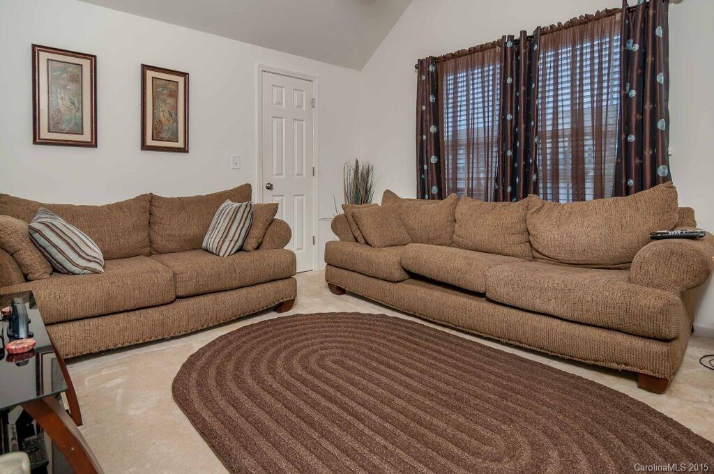 Carnegie Estates - Residential