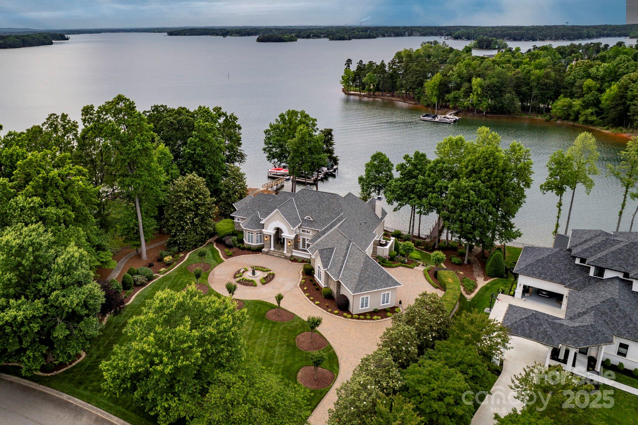 140 Lightship Drive