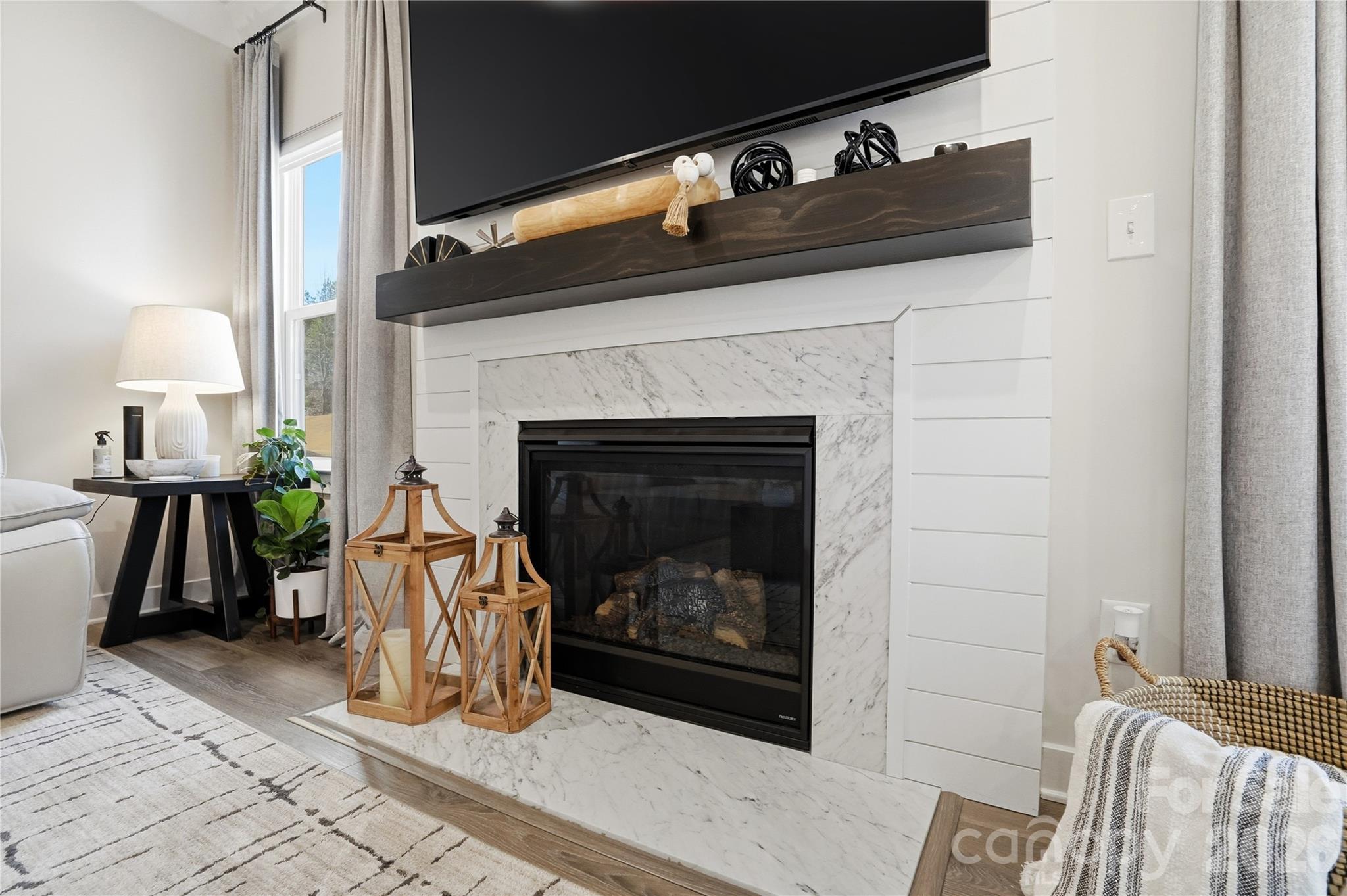 Springshire Creek - Residential