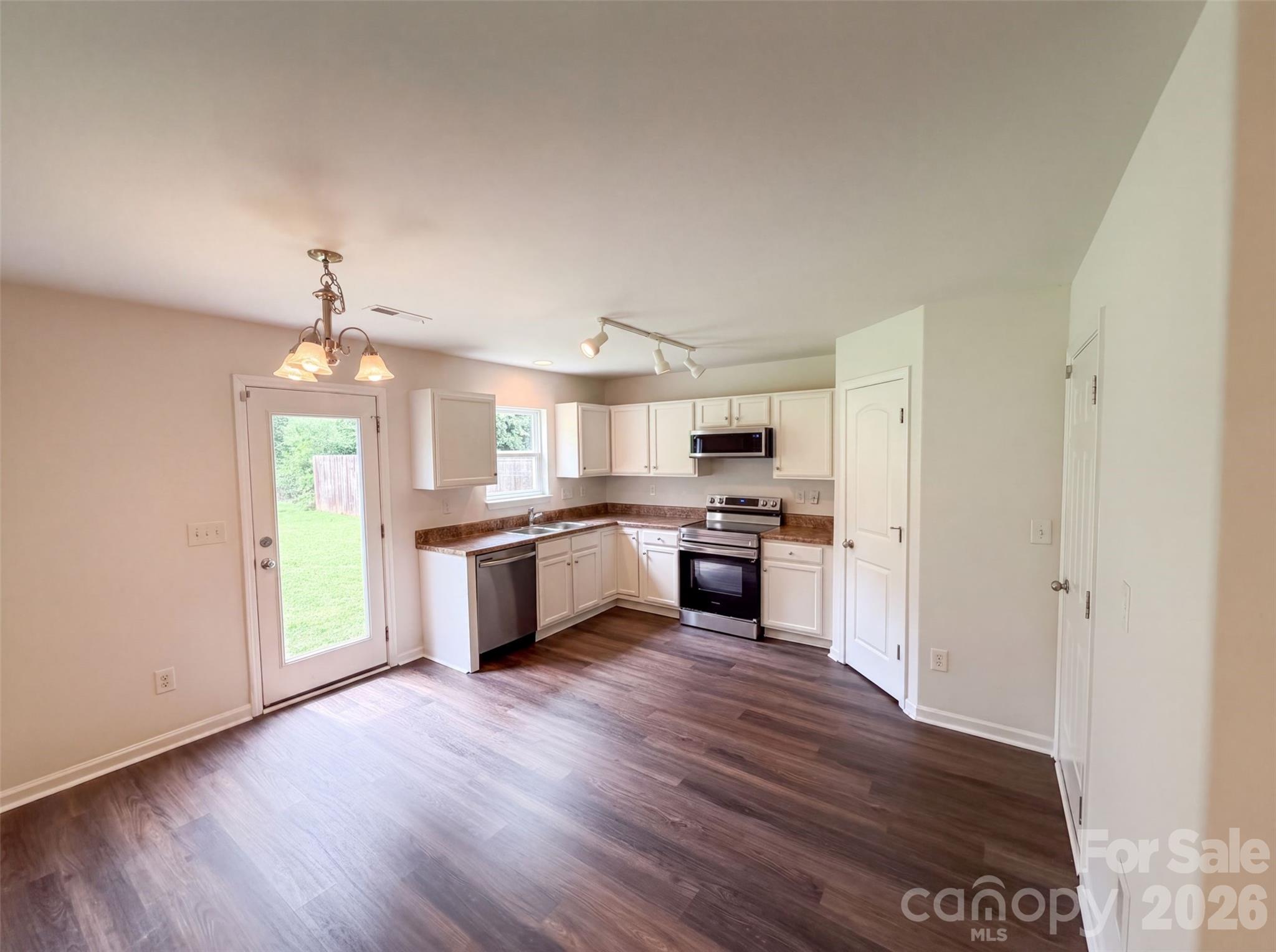 616 Faith Drive SW