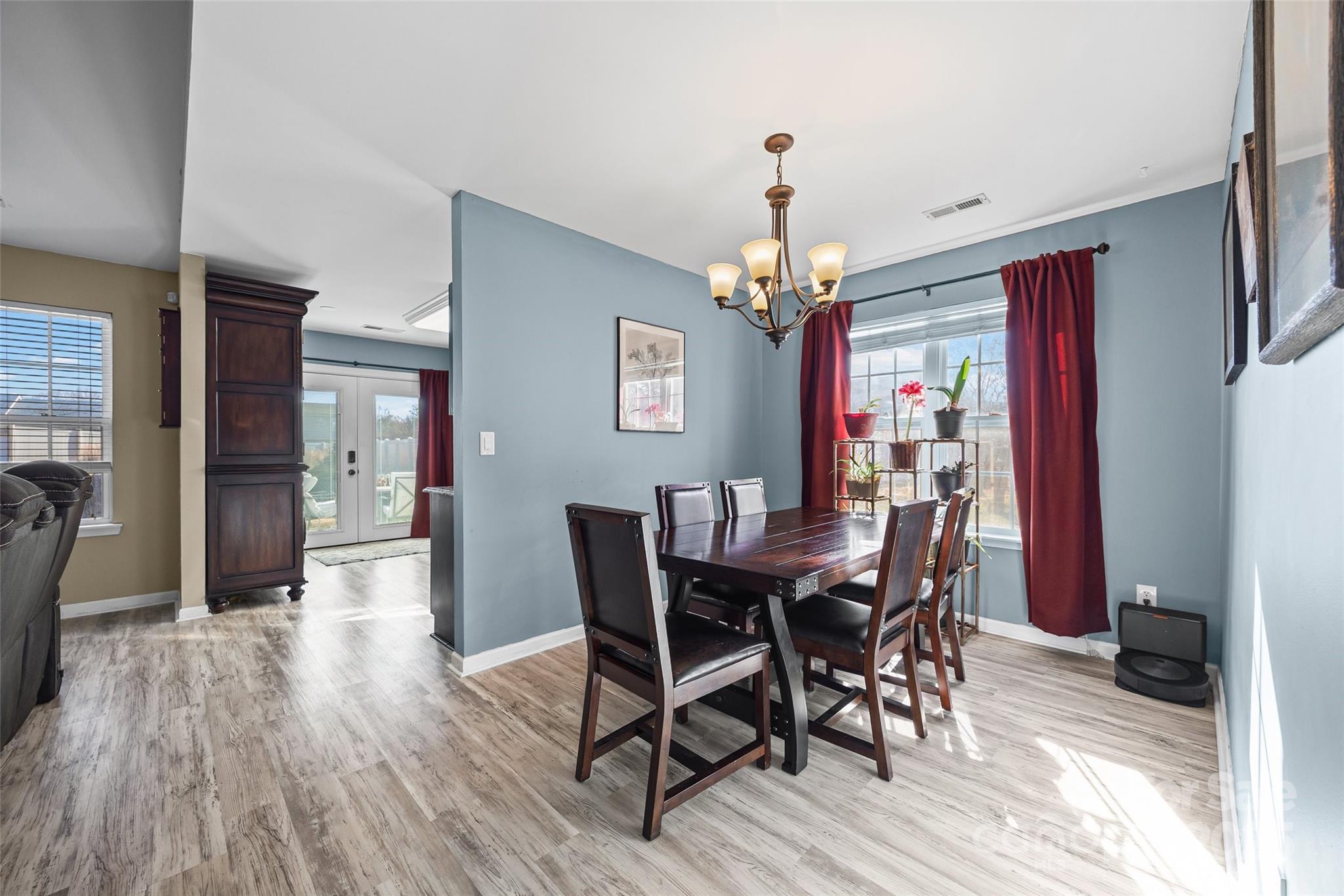 River Oaks - Residential