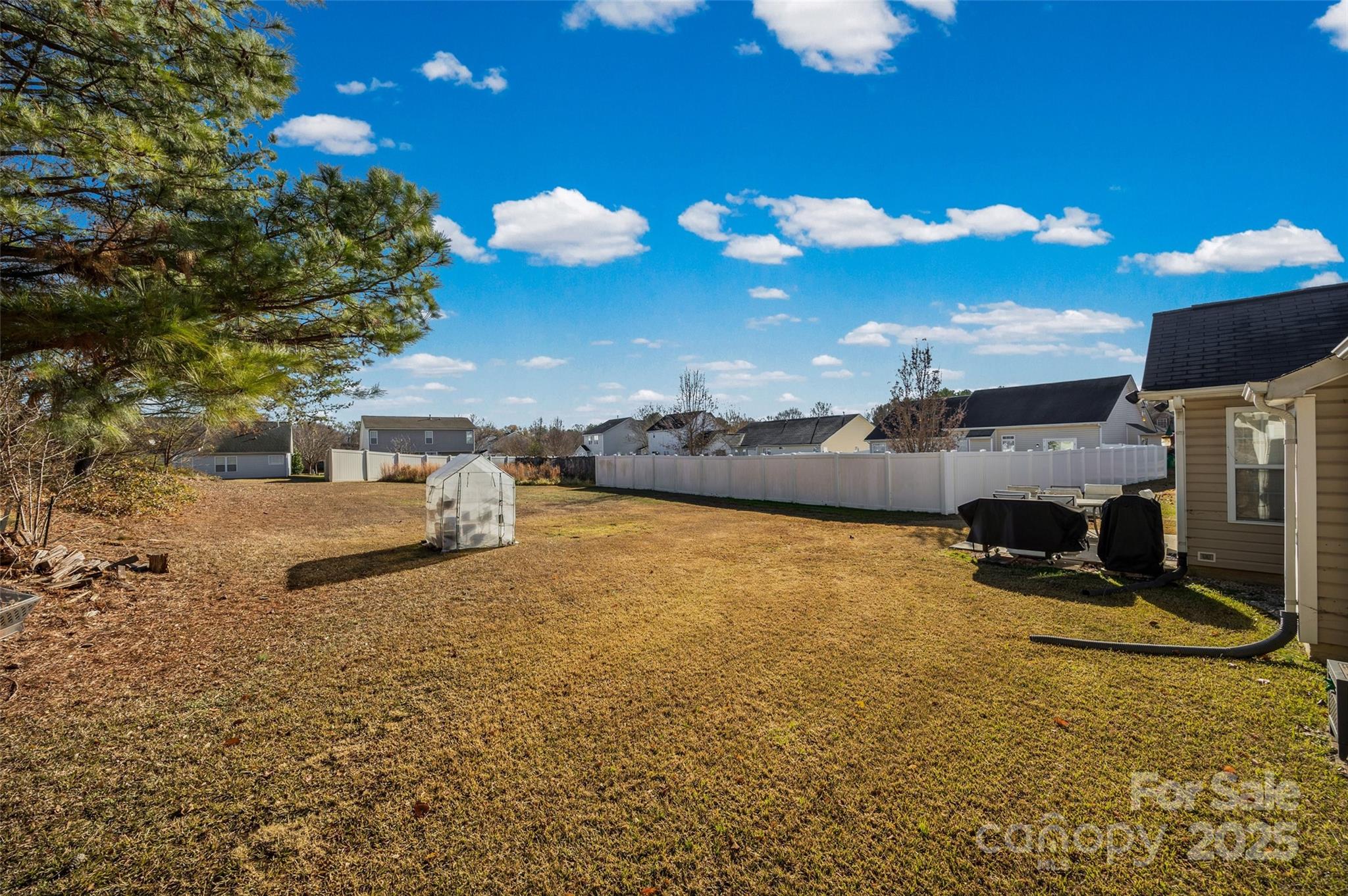 River Oaks - Residential