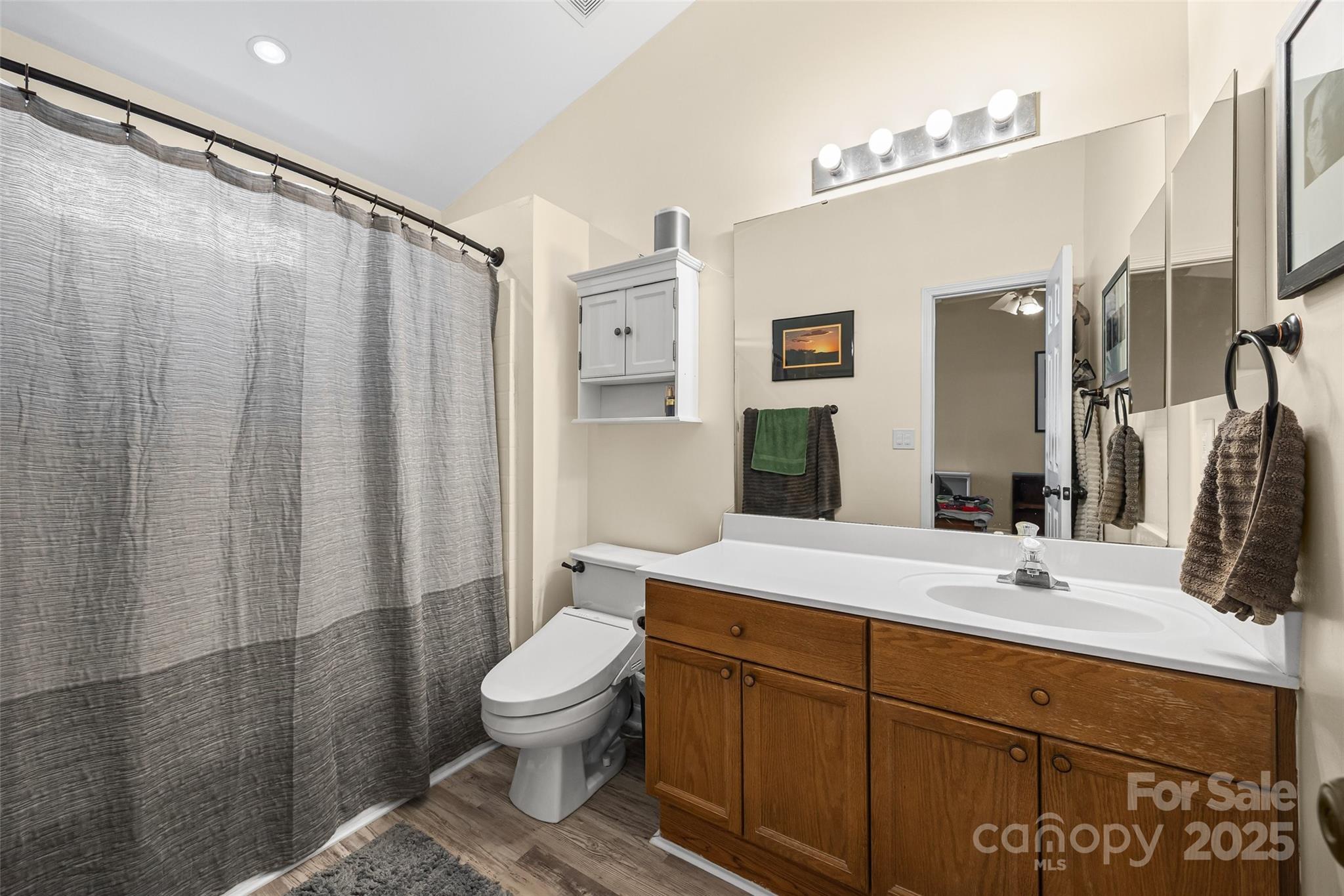 River Oaks - Residential